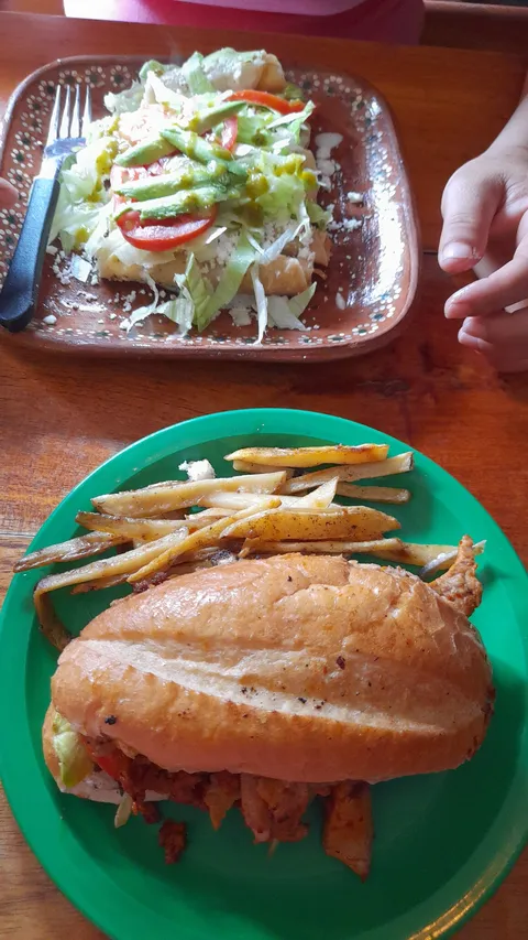 Tortas "MIRREY" (Tacos y Hamburguesas) image 6