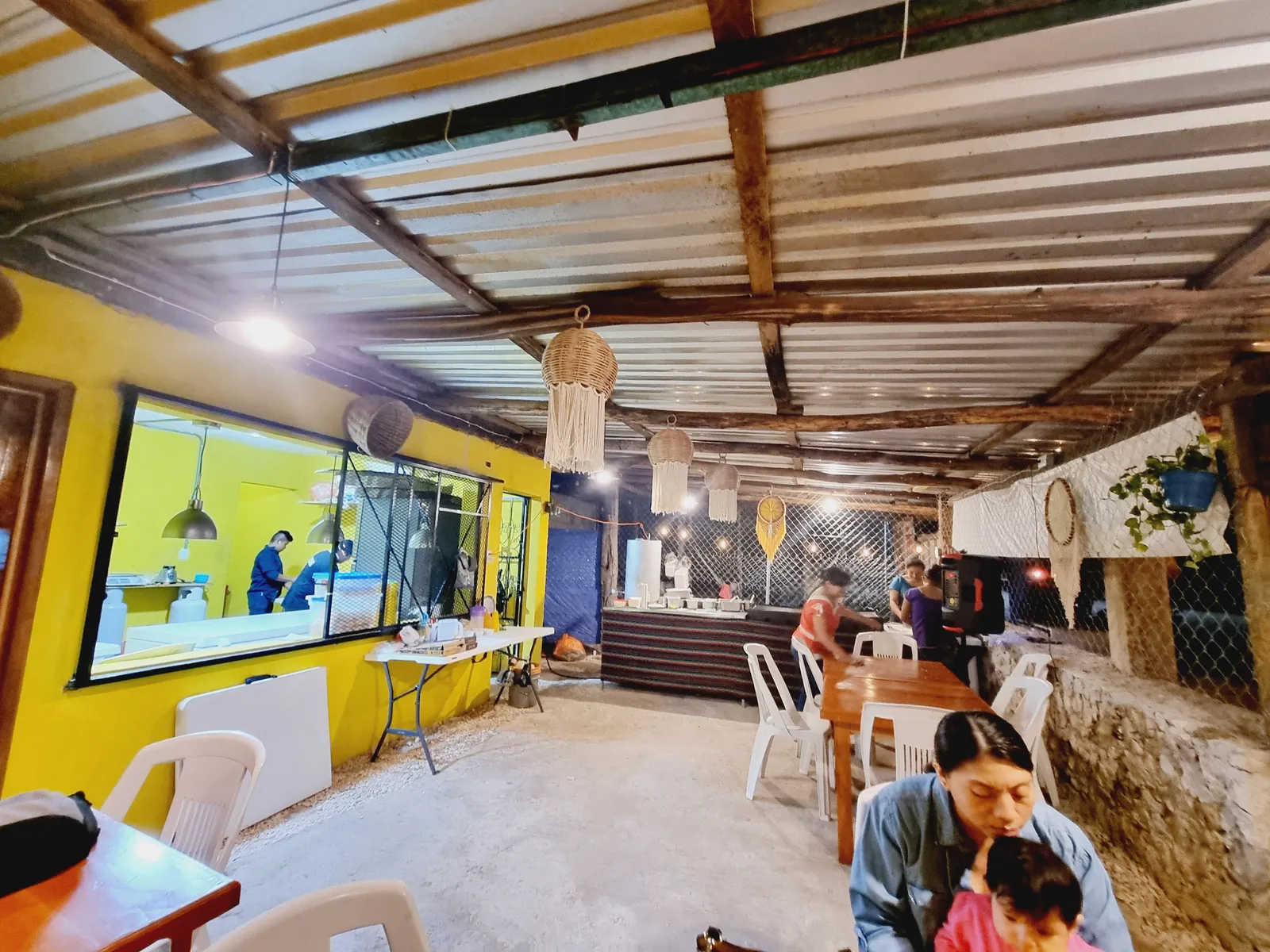 Taqueria Y Pizzeria La Meztiza image 1