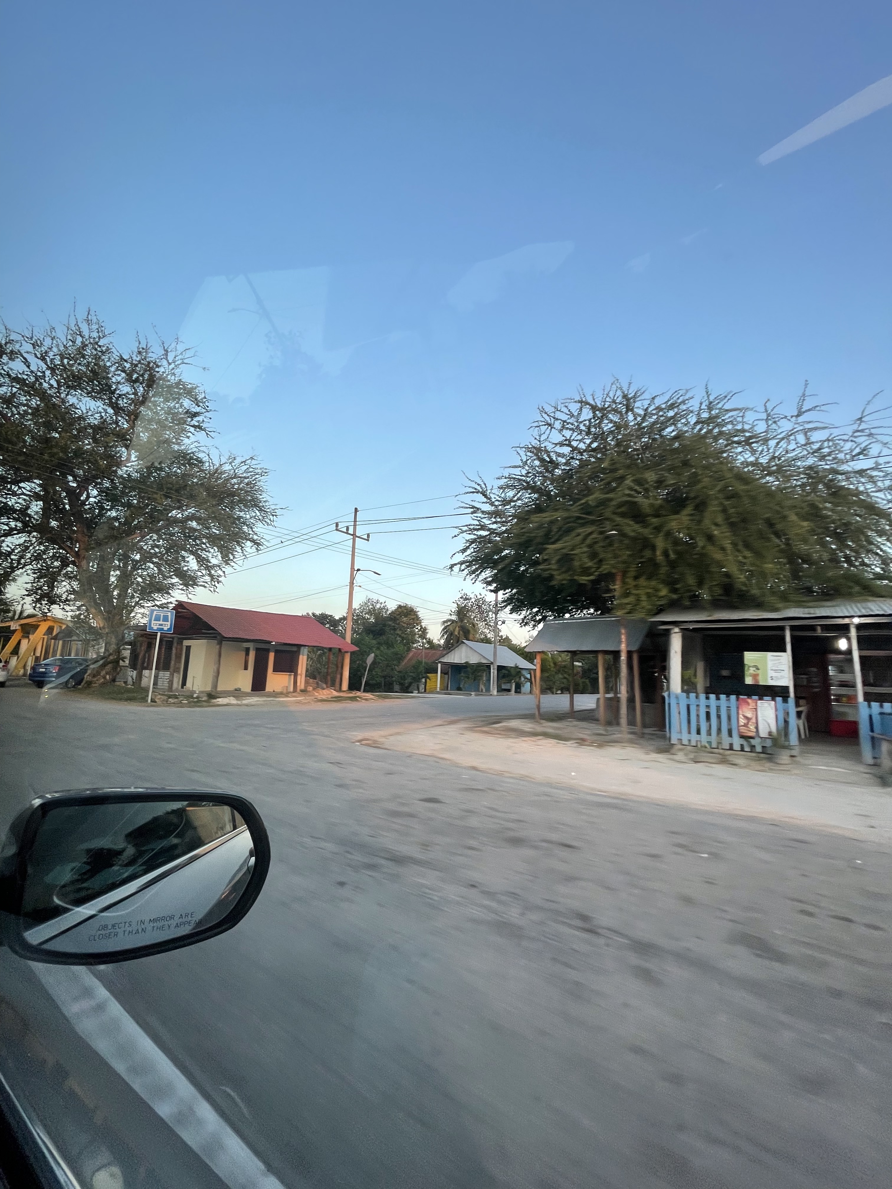 Comedor Rosi image 2