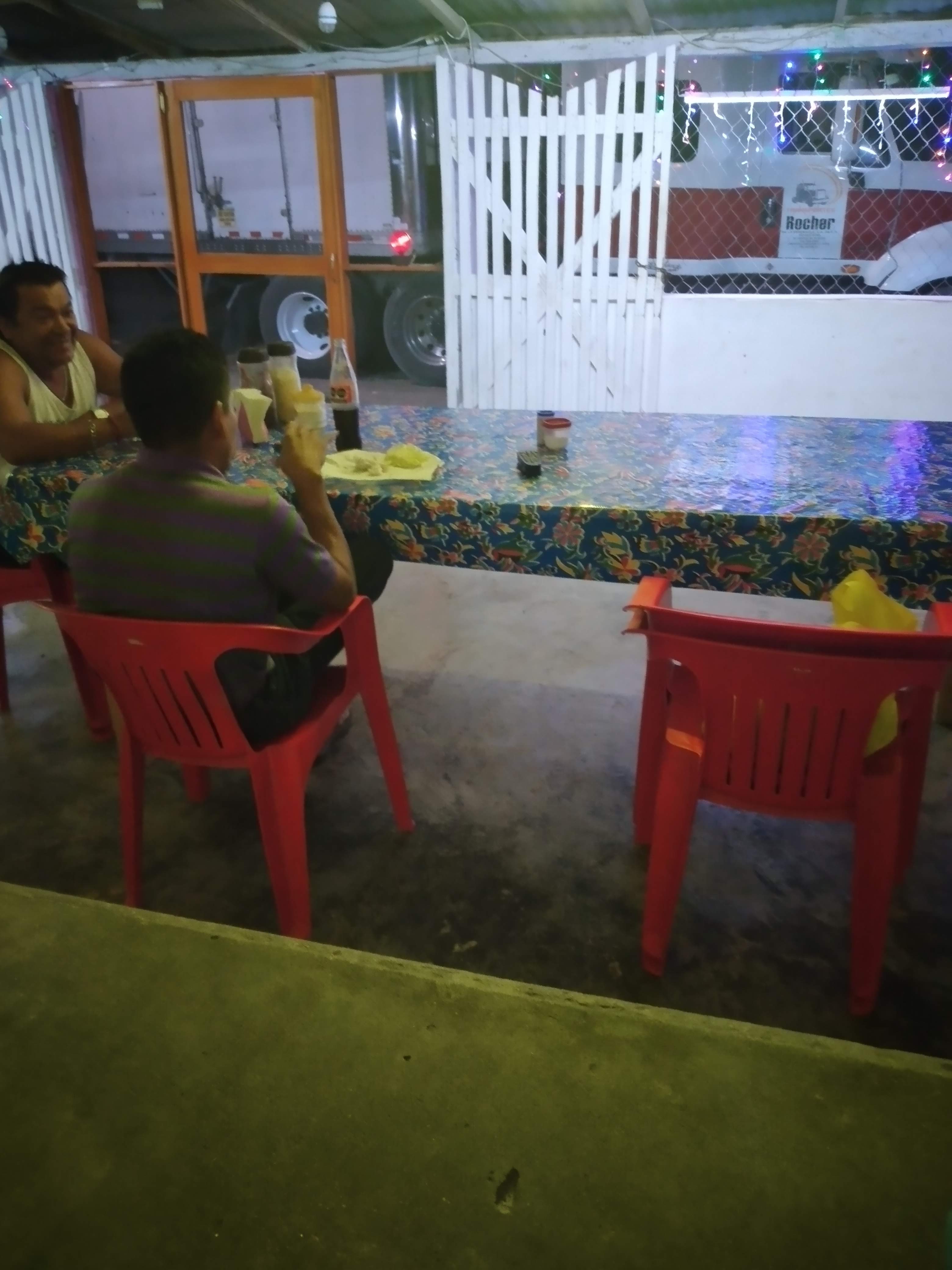 Comedor Económico y Cafeteria El Cachimbero image 9