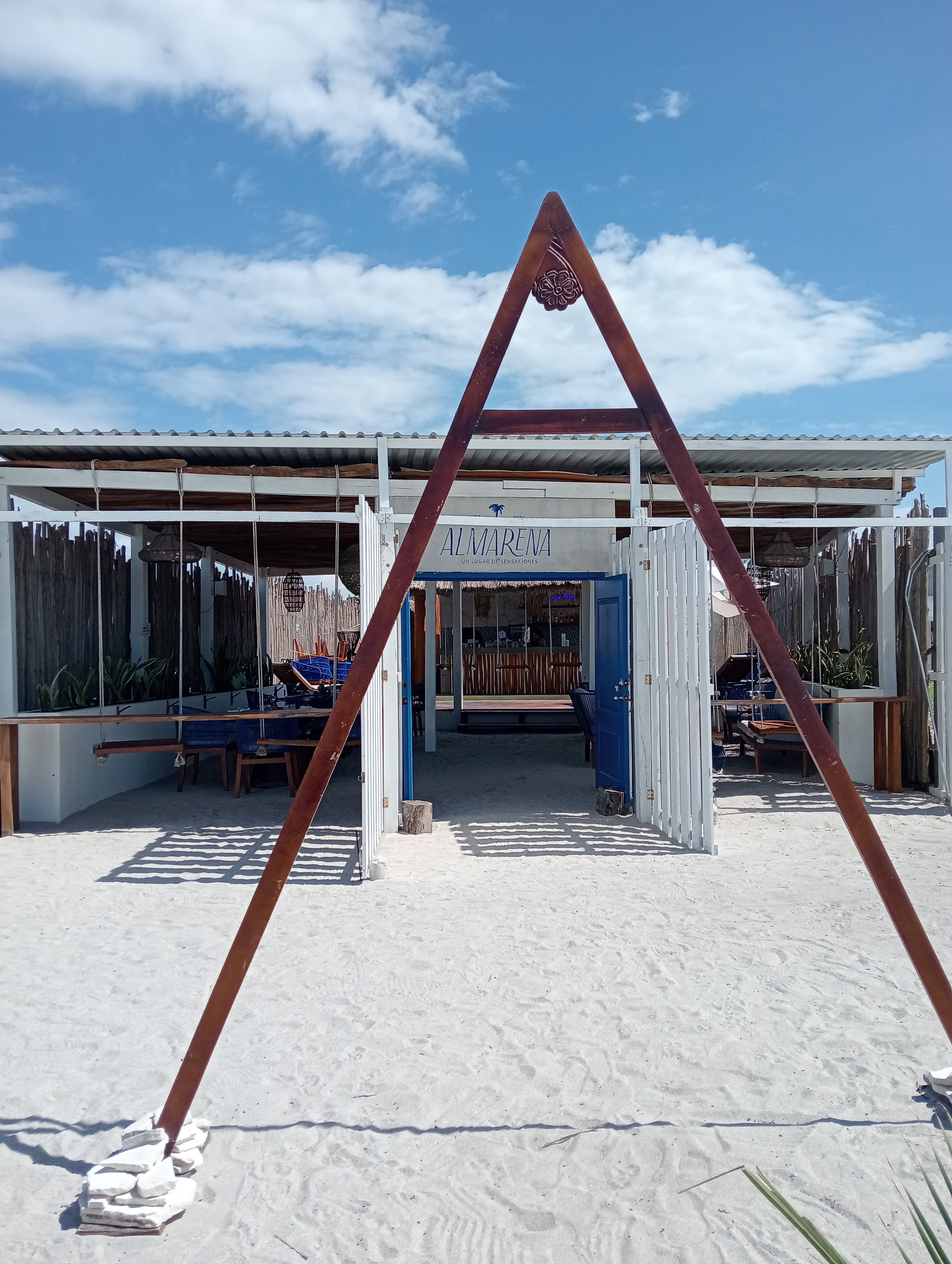 Almarena Beach Club image 8
