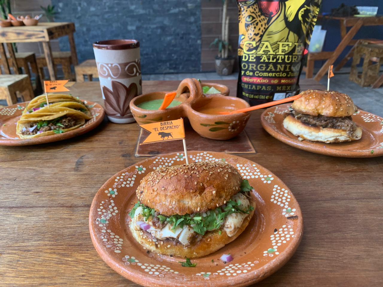 Birria "el despacho" image 8