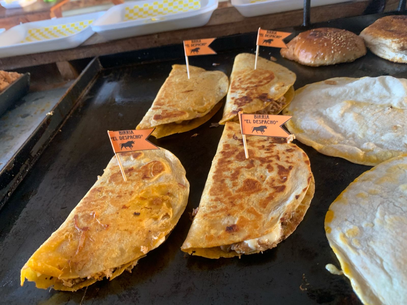 Birria "el despacho" image 10