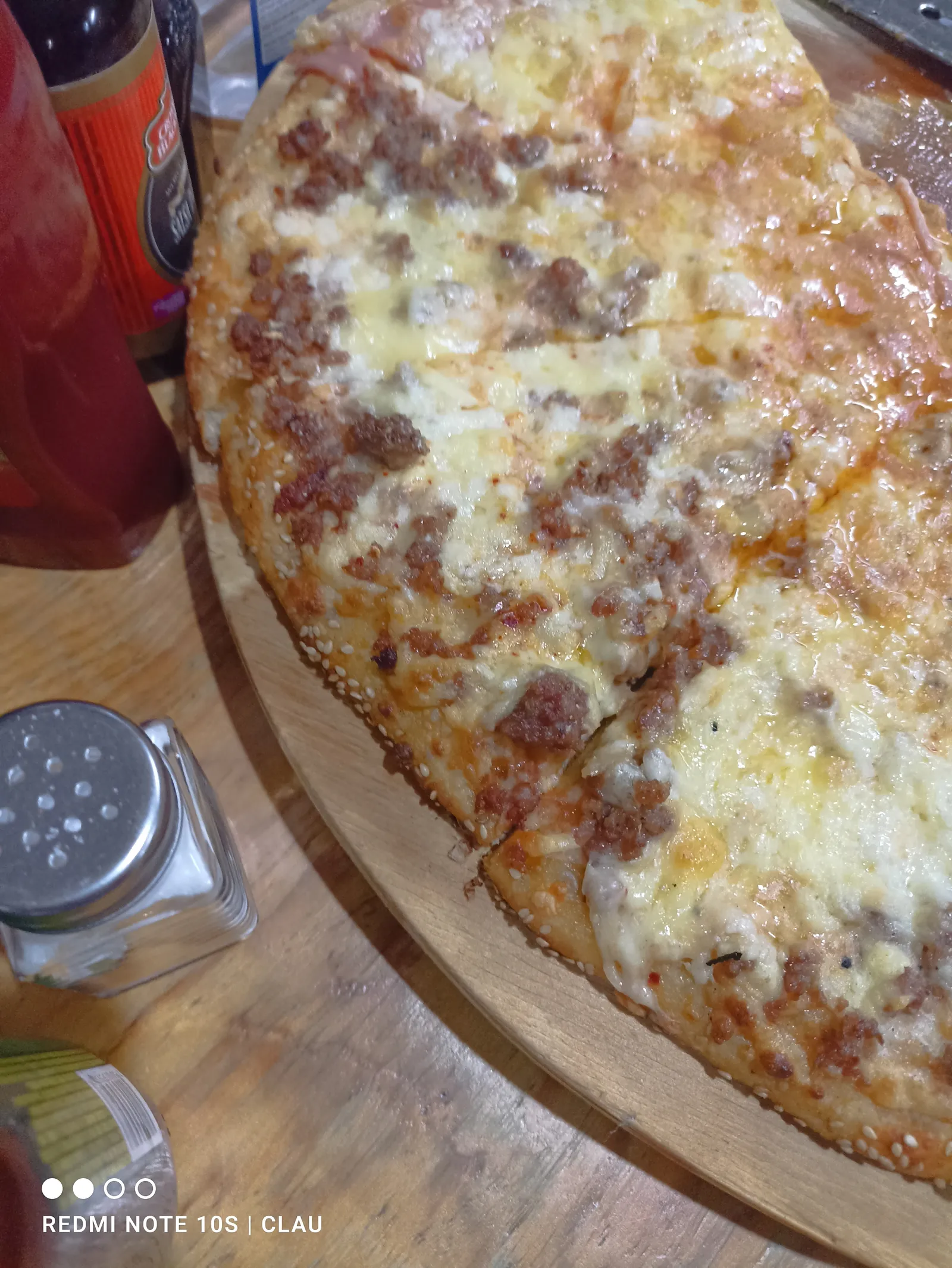 Pizza House image 3