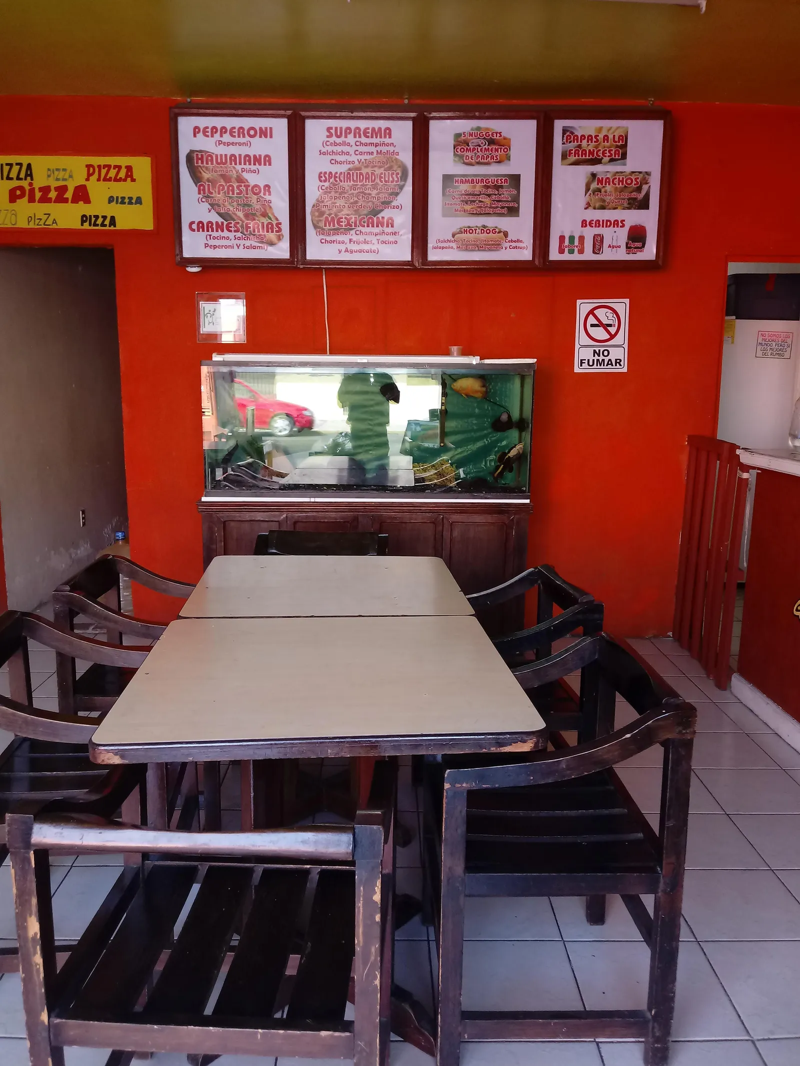 Eliss Pizza image 2