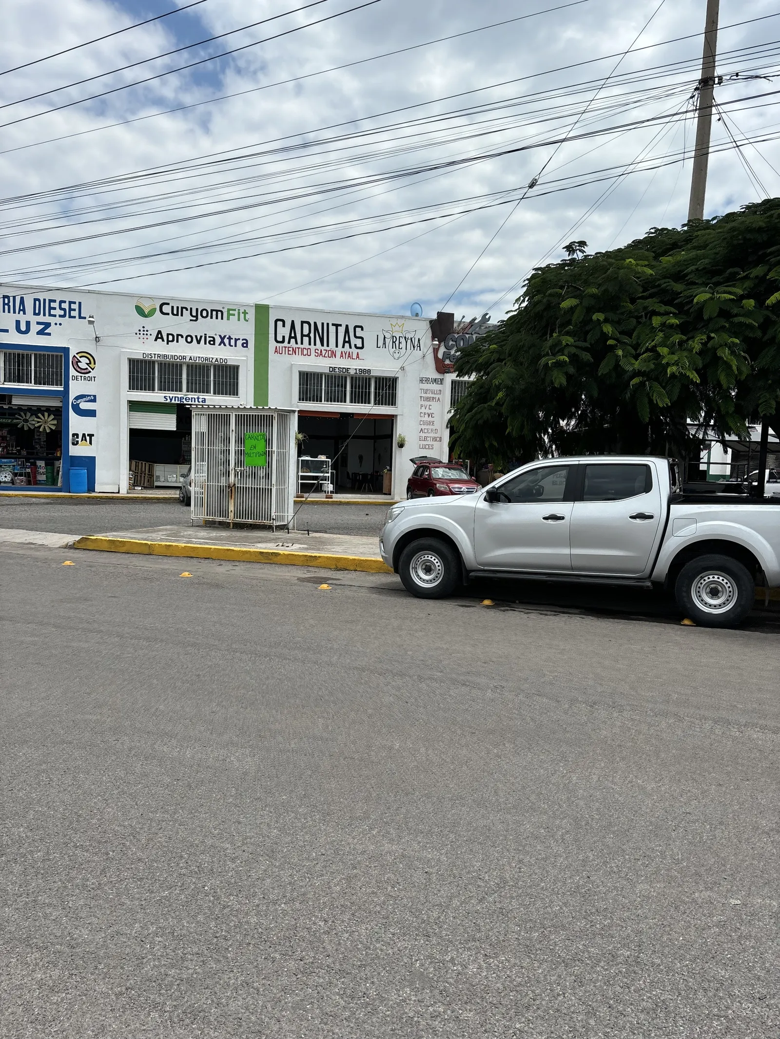 Carnitas La Reyna image 3