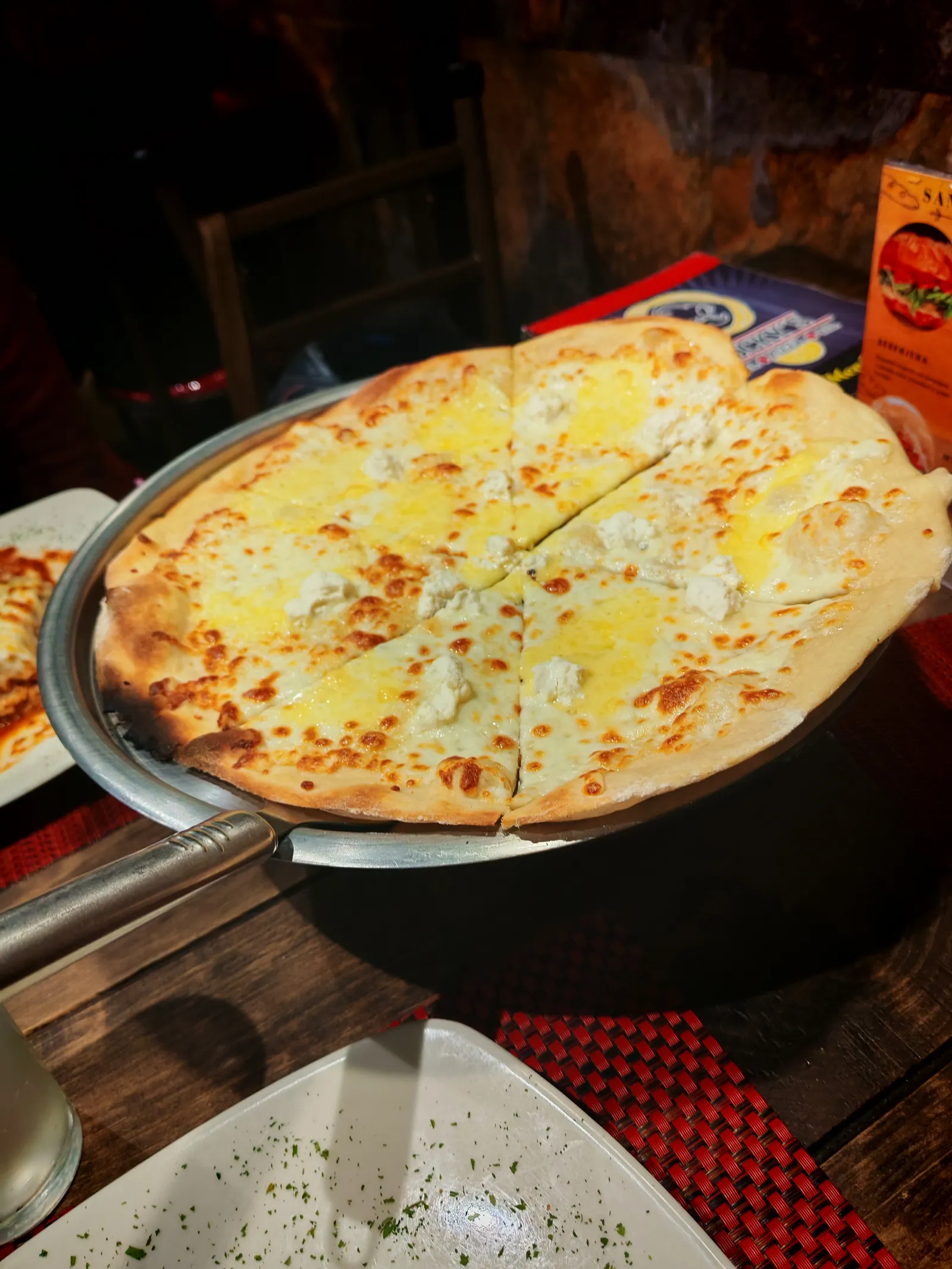 Rocky's Pizza & Bar image 4