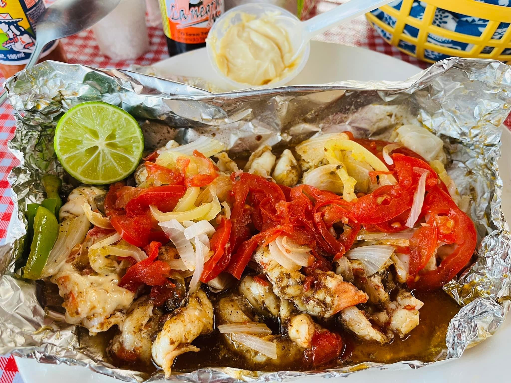 MARISCOS EL COMPA QUEÑA image 2