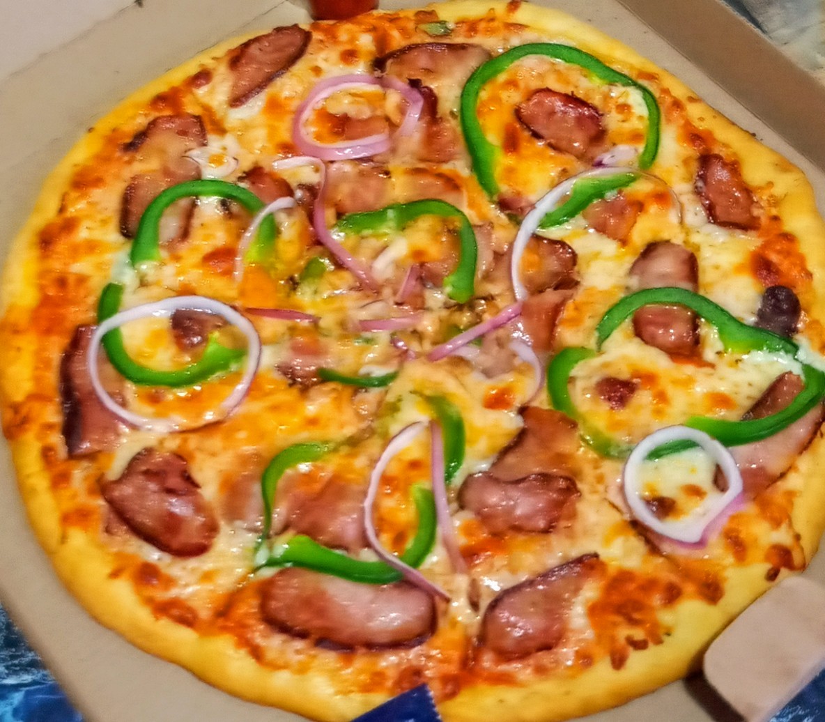 Perdomo's Pizza image 4