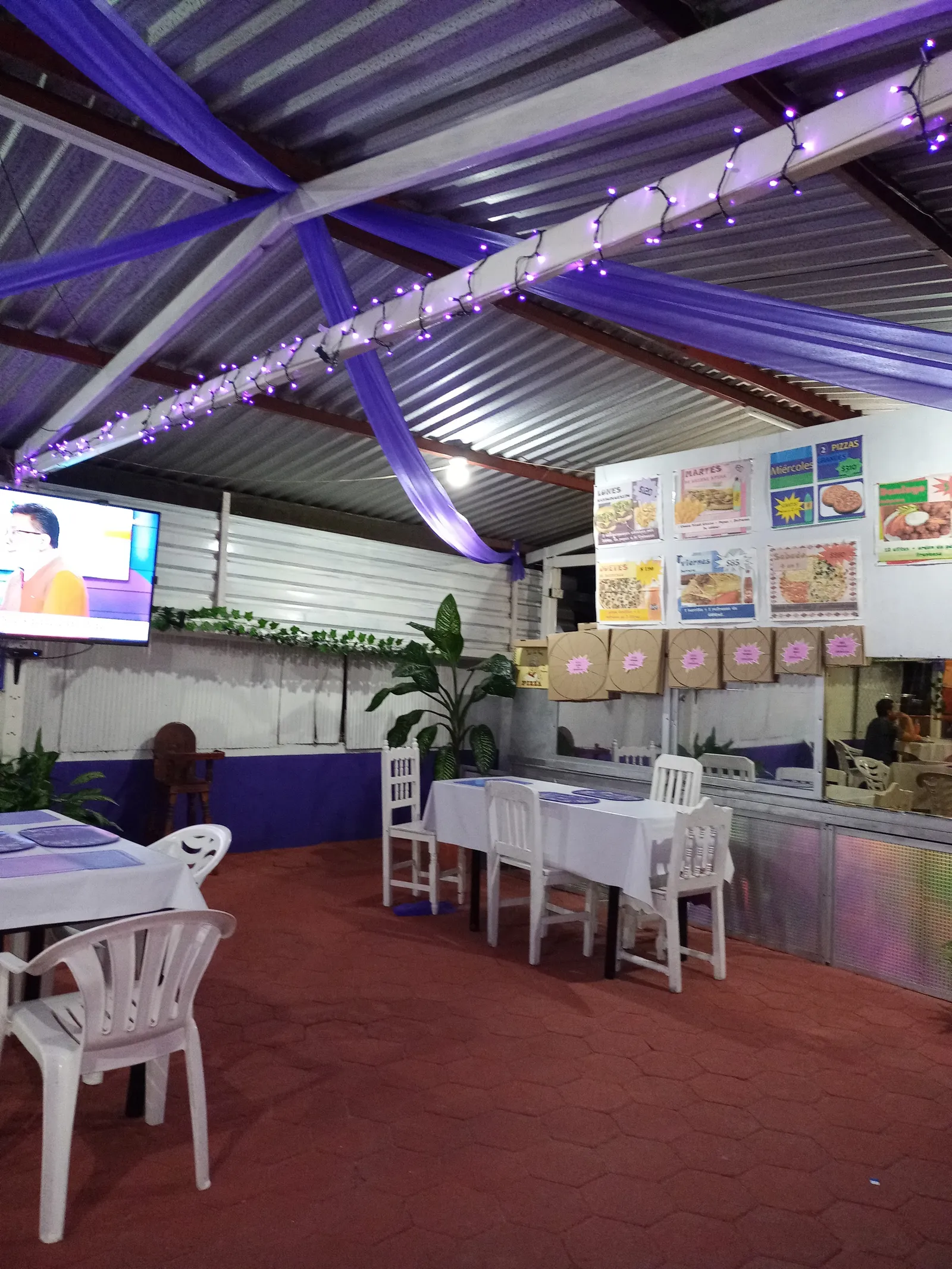 Perdomo's Pizza image 10