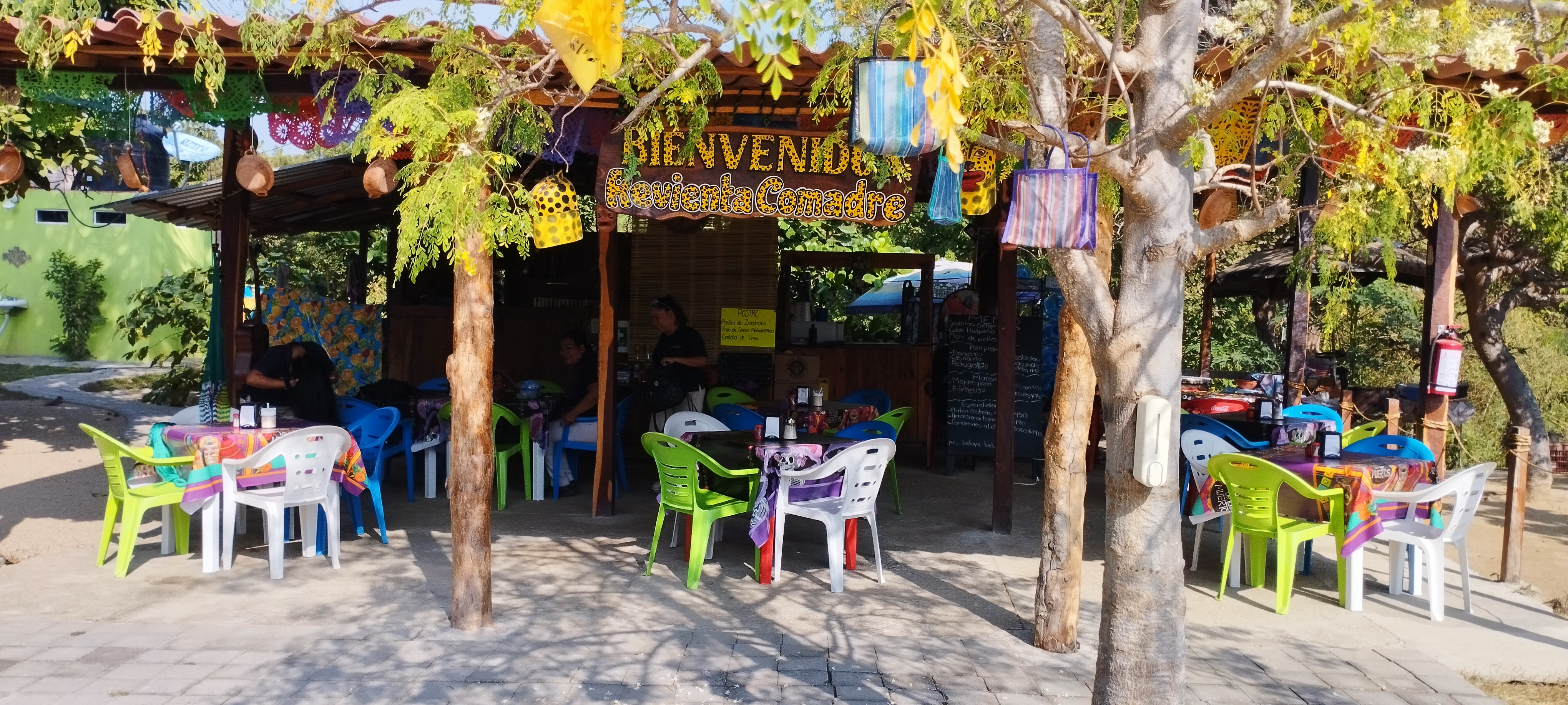 Comedor Revienta Comadre image 1