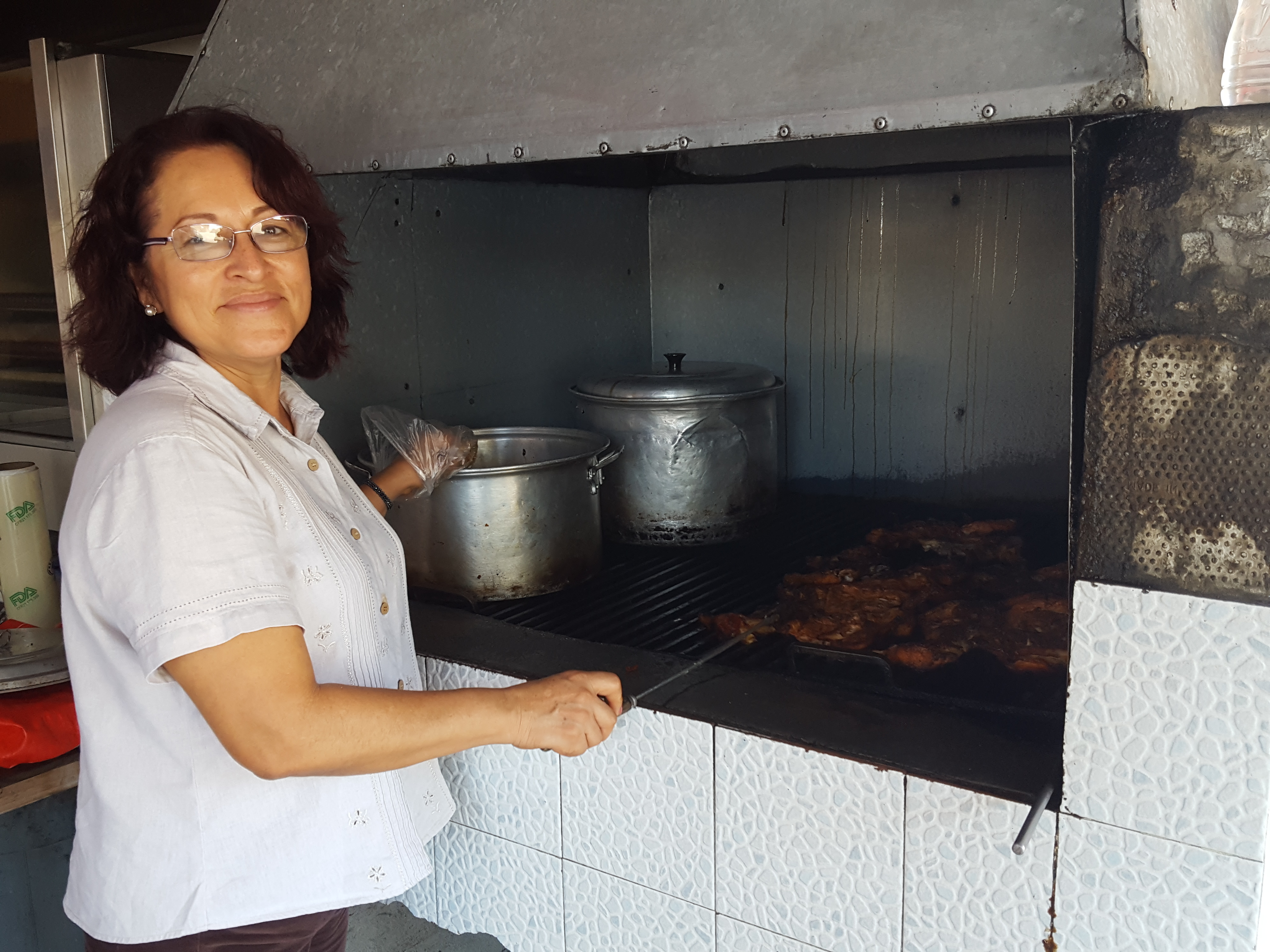 El Pollo Dorado image 3