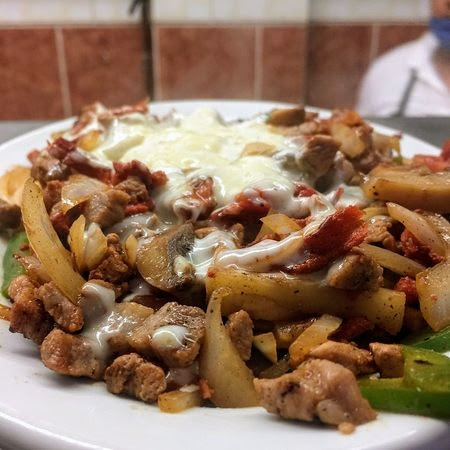 Los Tacos De Bruno image 1