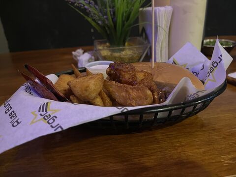 A’las Burger image 6