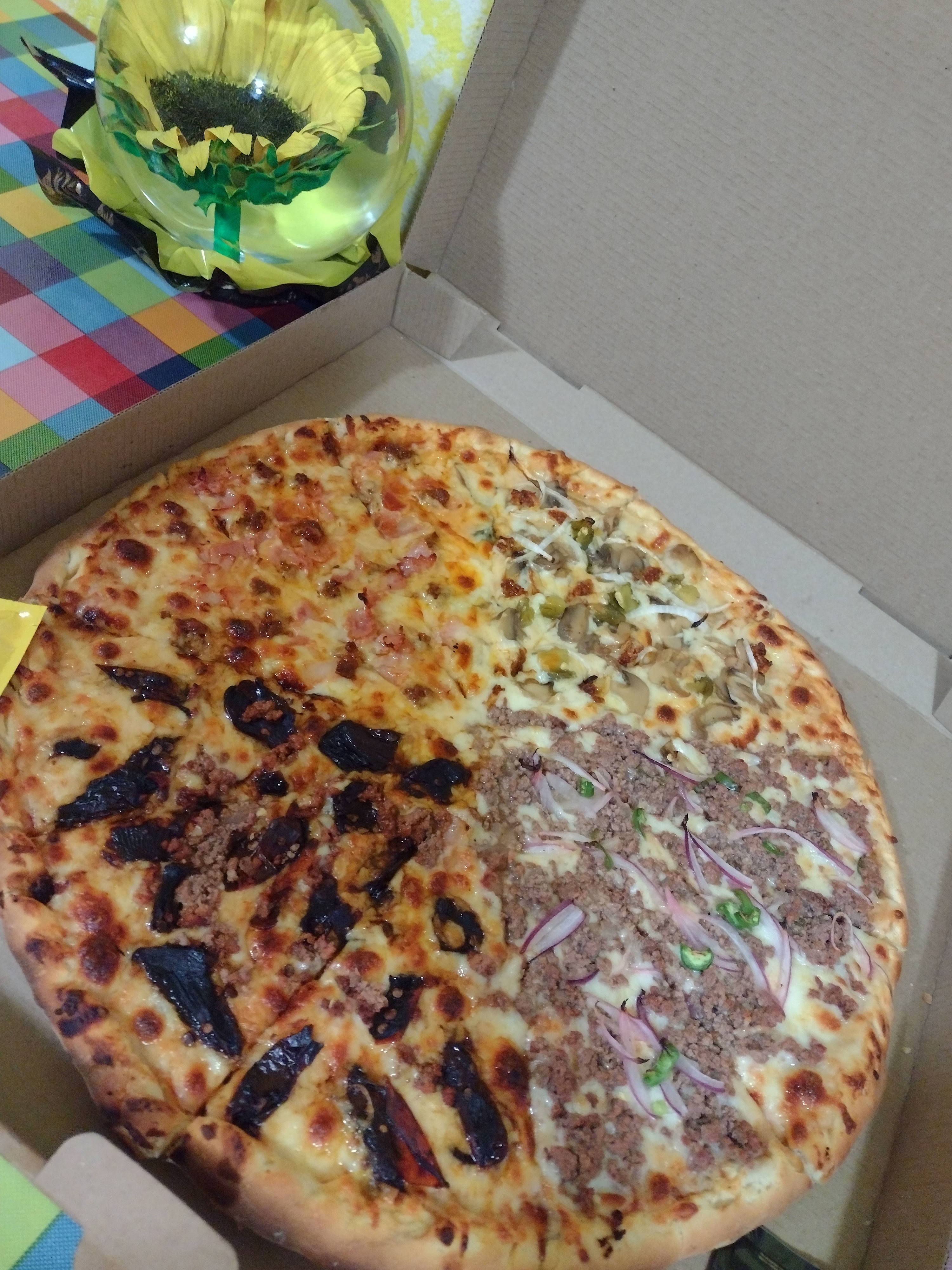 Pizza's El Girasol image 6