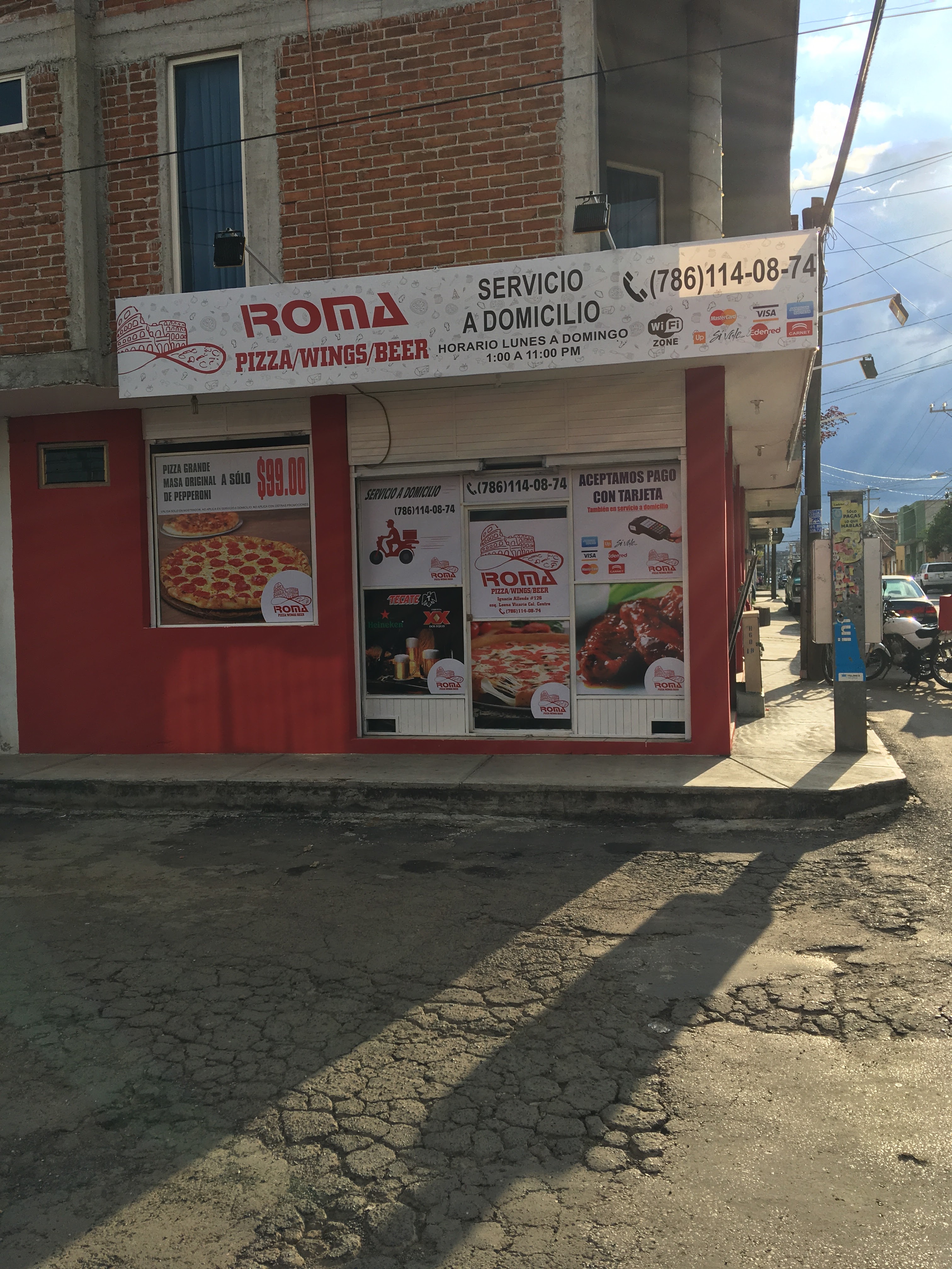 ROMA Pizza/Wings/Beer Ciudad Hidalgo image 10