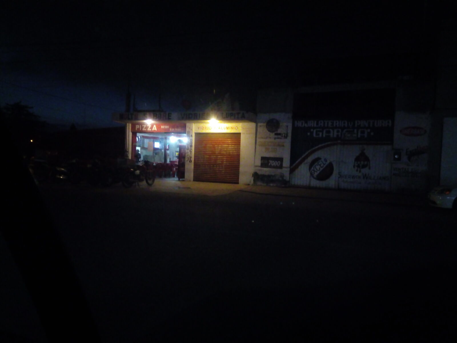 Moltos Pizza image 4