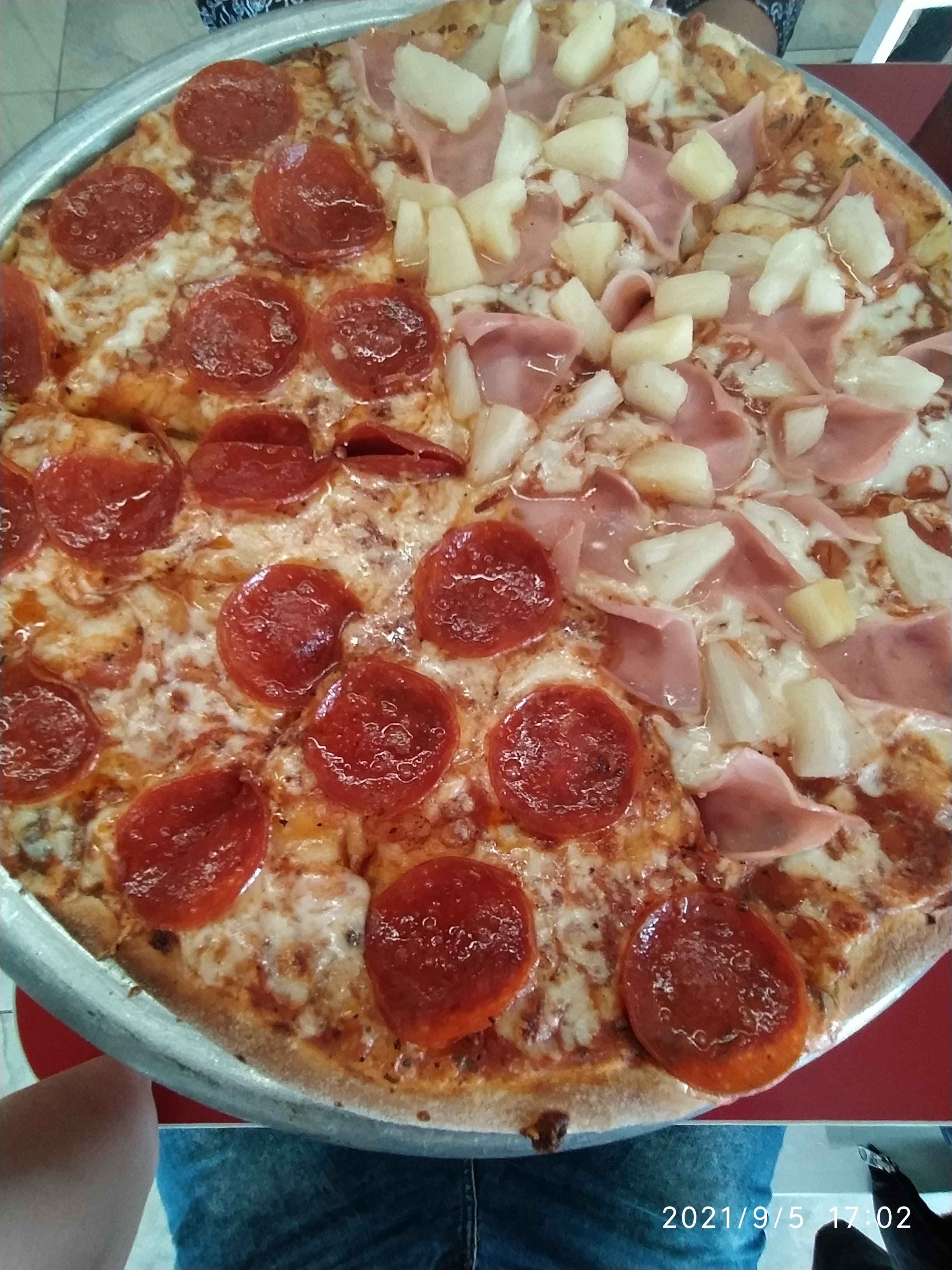 Francesco Pizzeria Y Ristorante image 7