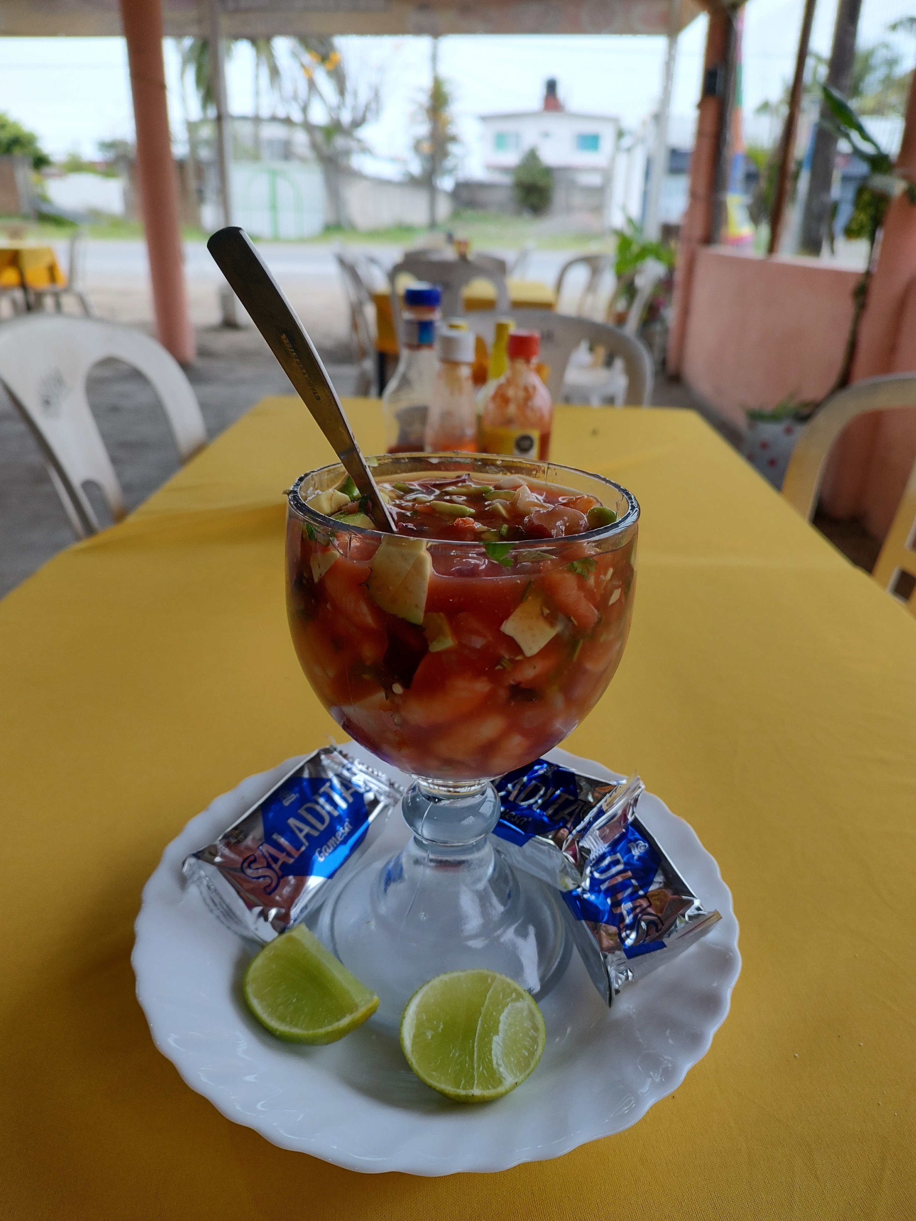 LA ESMERALDA image 4