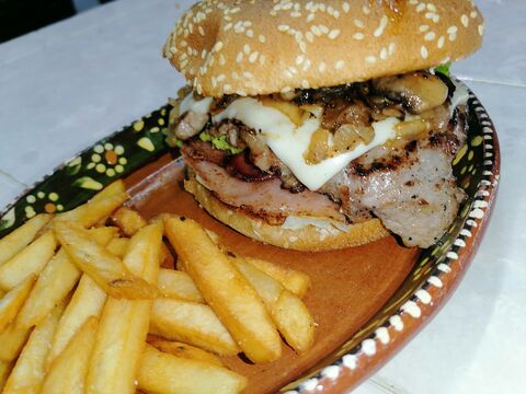 ¡ALABURGUER! image 4
