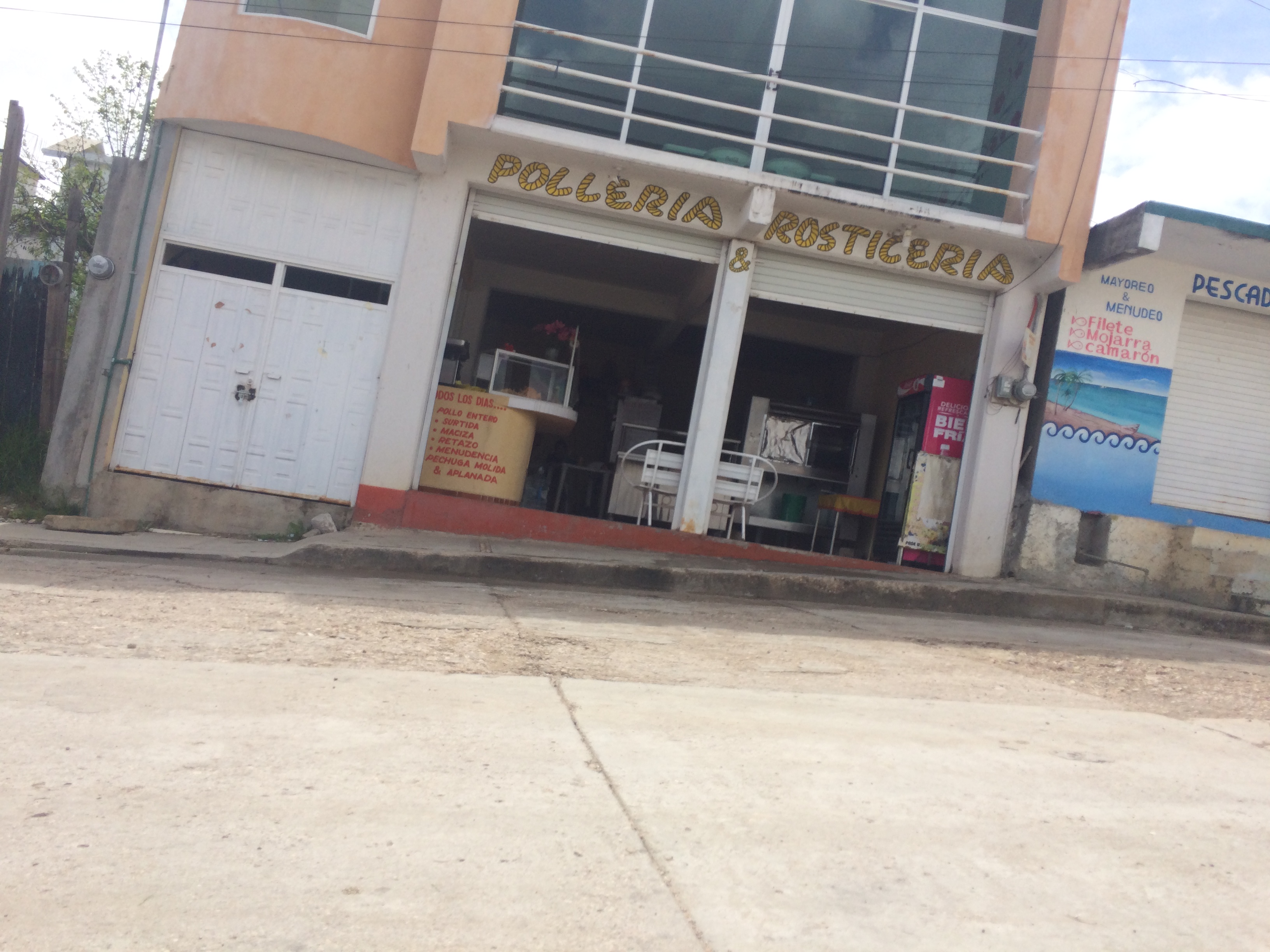 Pollería & Rosticería image 1