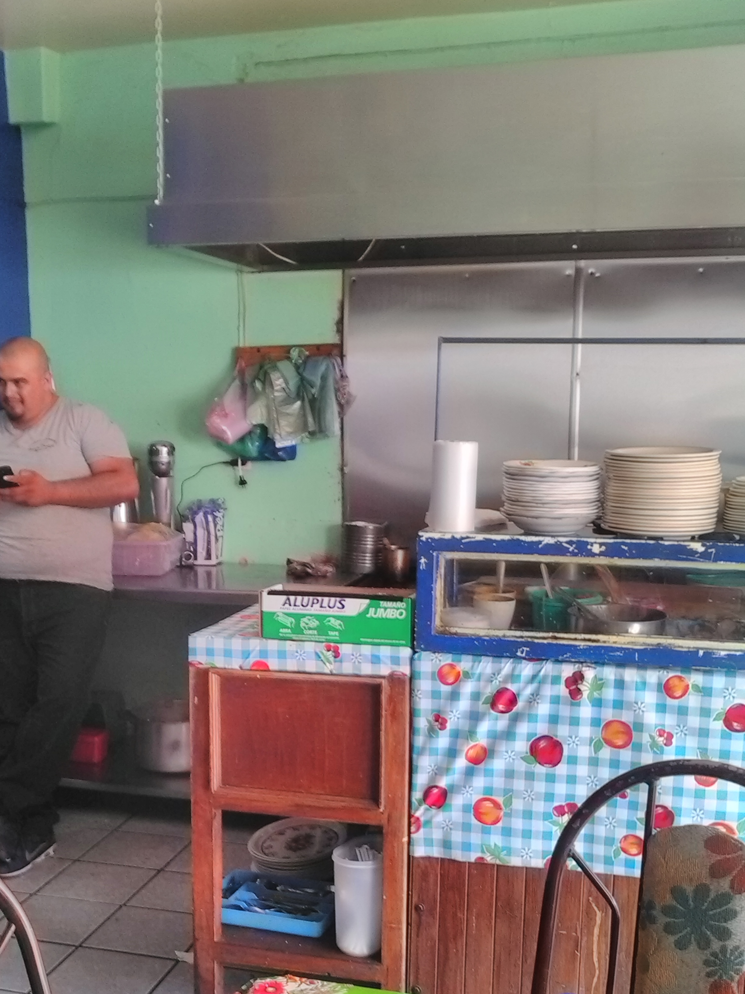 Cenaduría "El Becerro" Orozco image 2