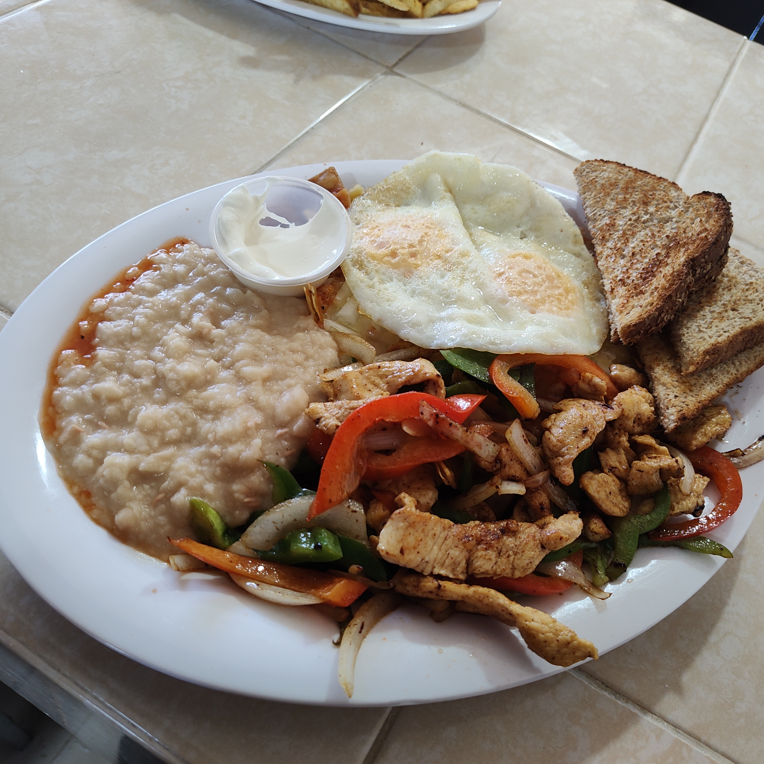 Sagrado Corazón Desayunos y Cafe image 6