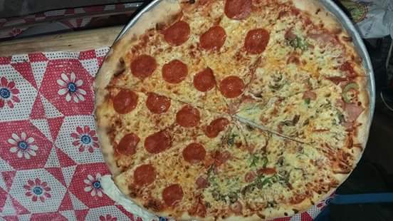 Pizzas d Tomás image 2