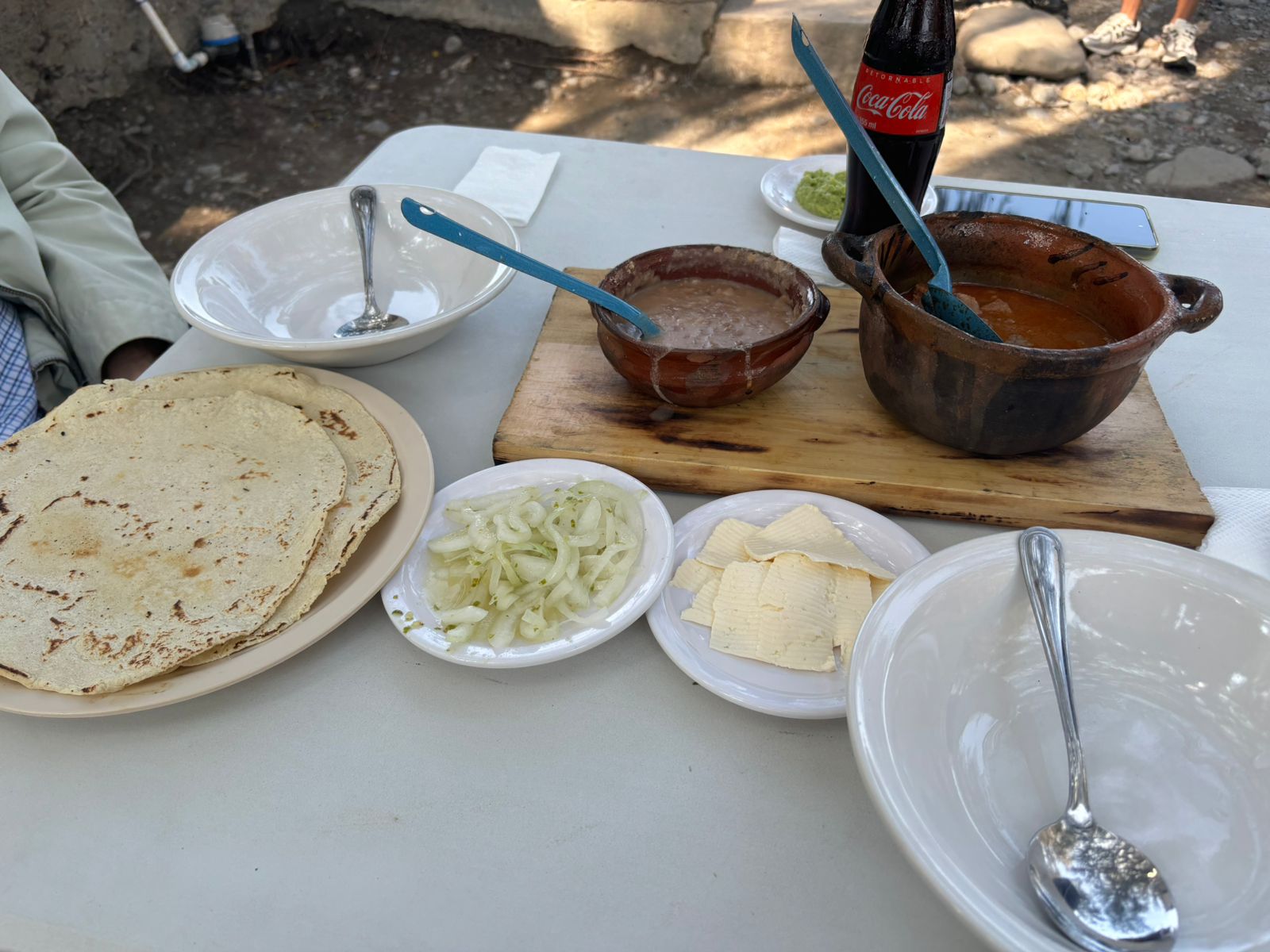 LAS COMADRES image 7