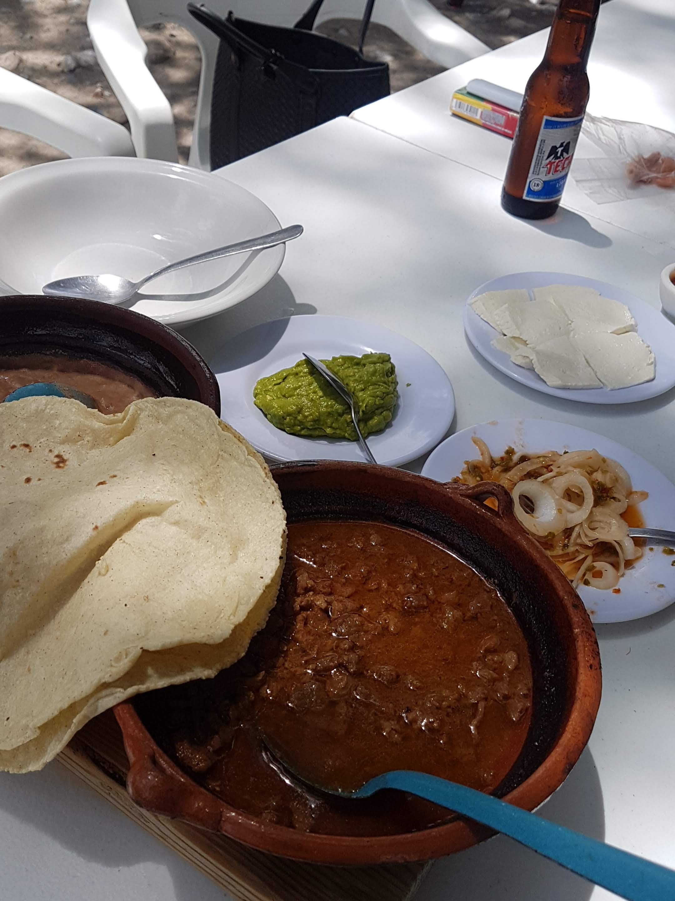 LAS COMADRES image 8