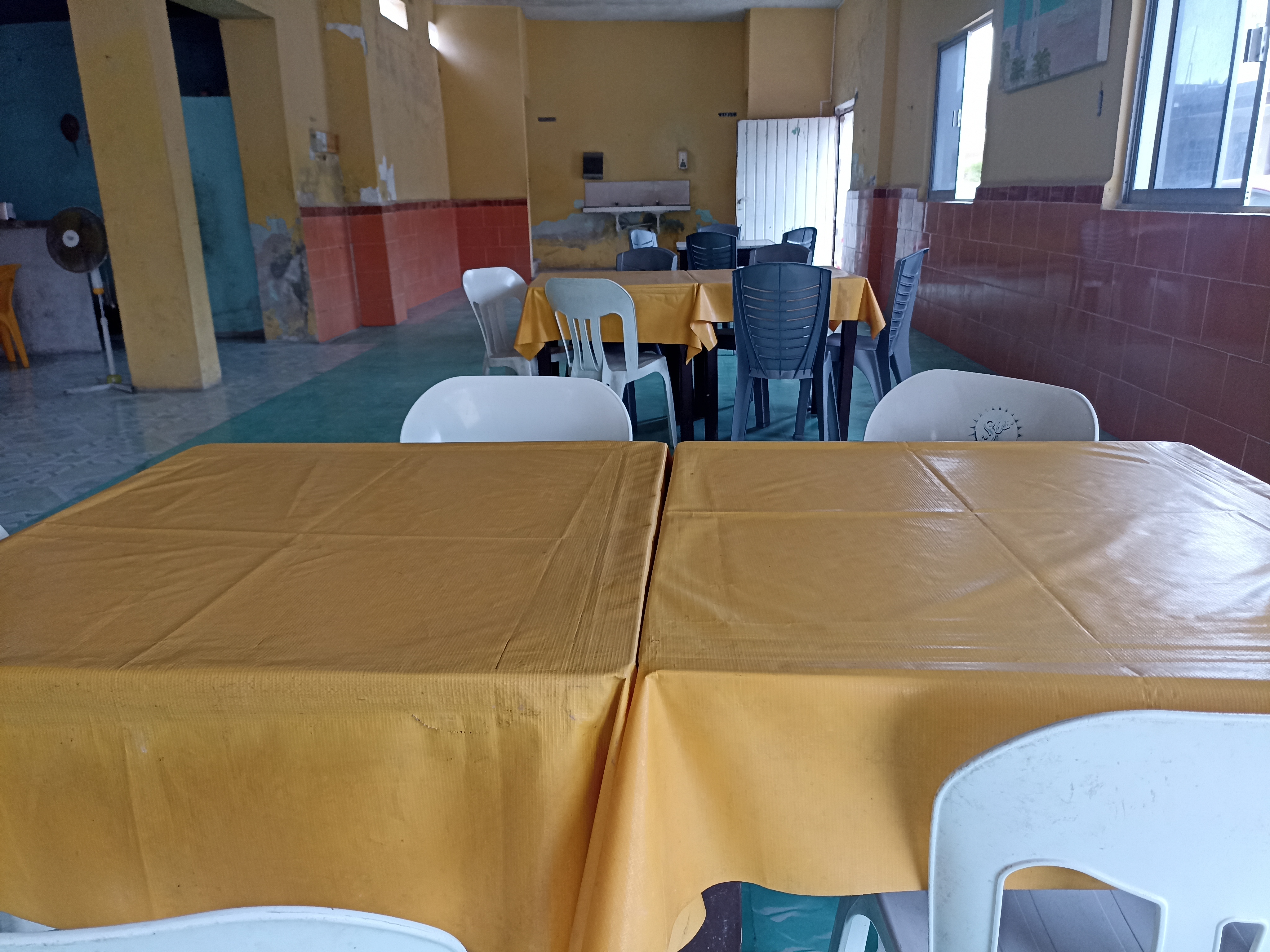 Los Pelicanos image 1