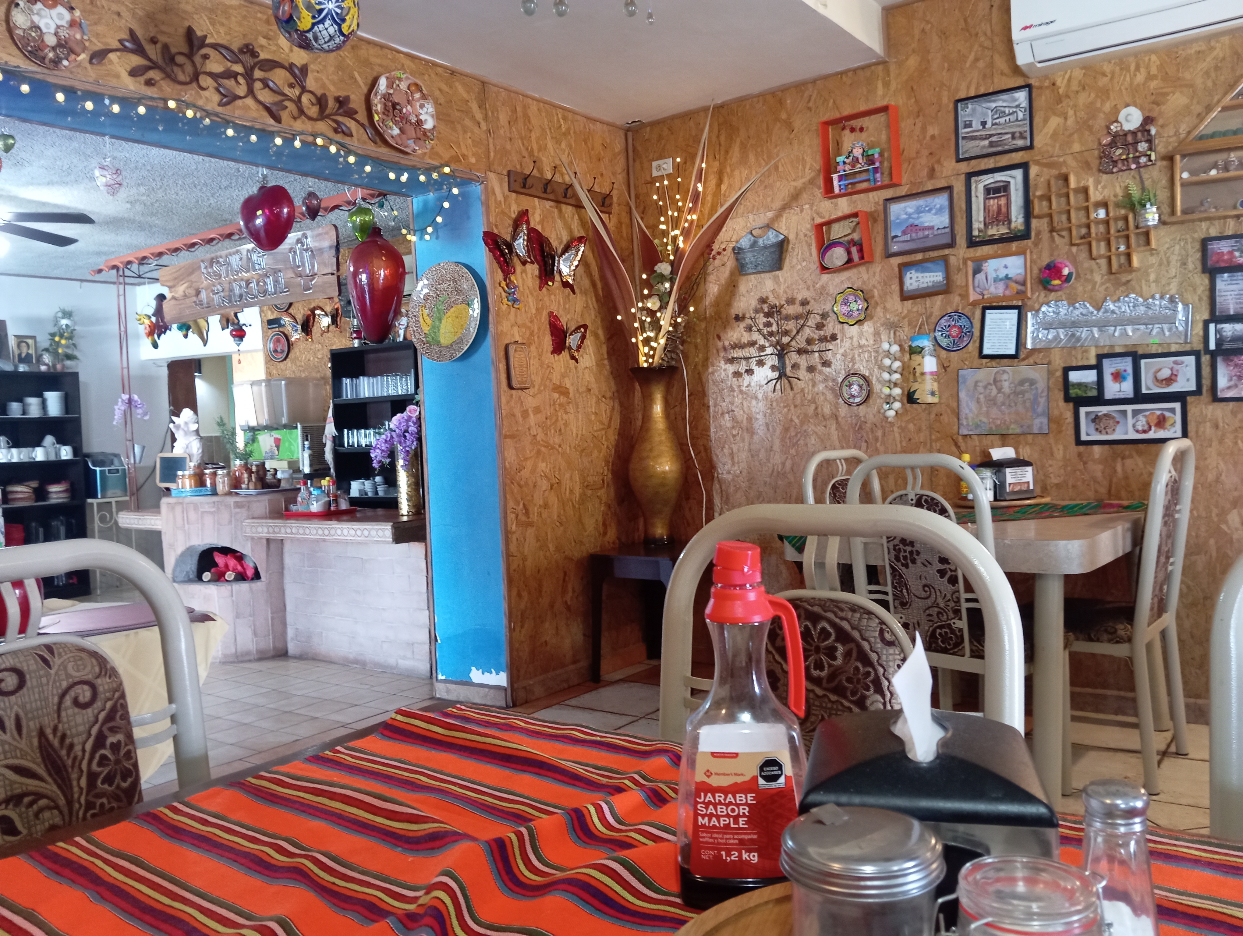 Restauran Tradicional image 4