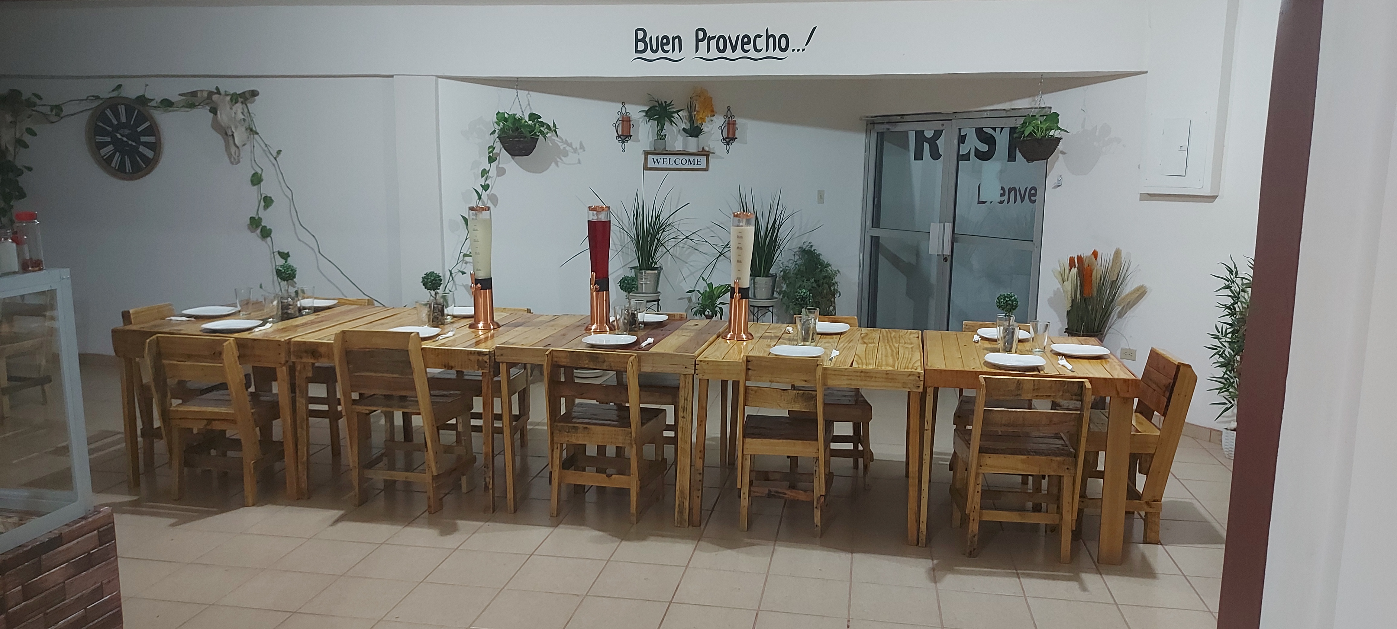 El Rancho Restaurante image 9