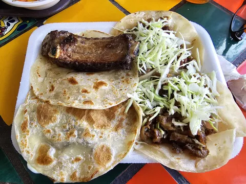 Asadero Leo's image 6