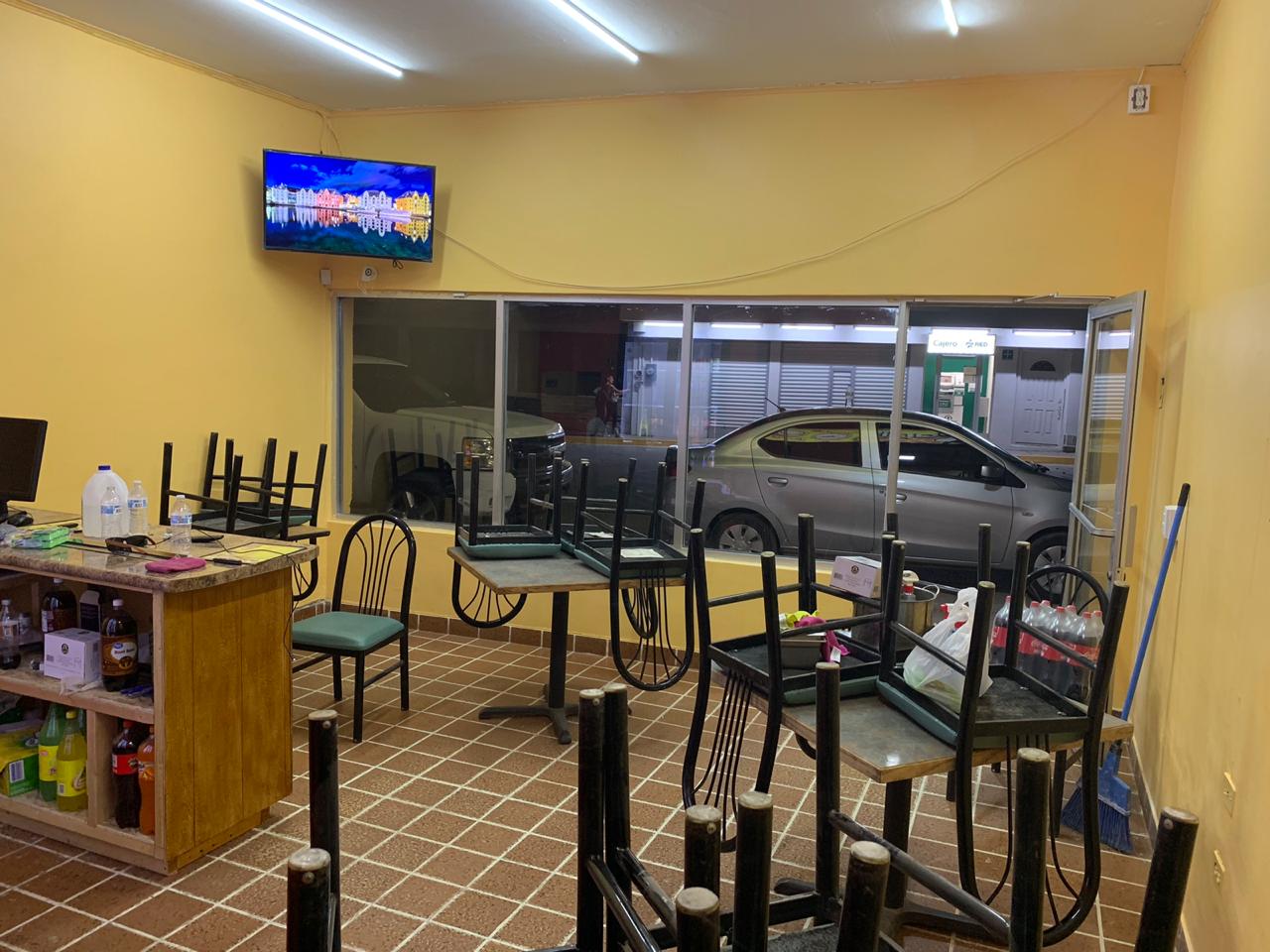 Danlis pizza imuris image 5