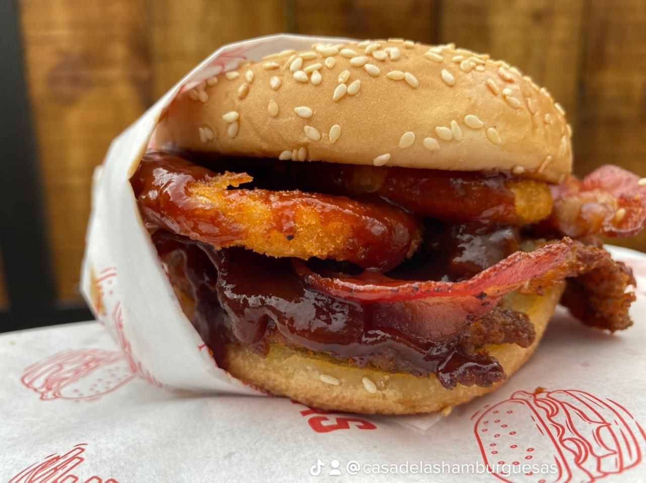 La casa de las hamburguesas image 2