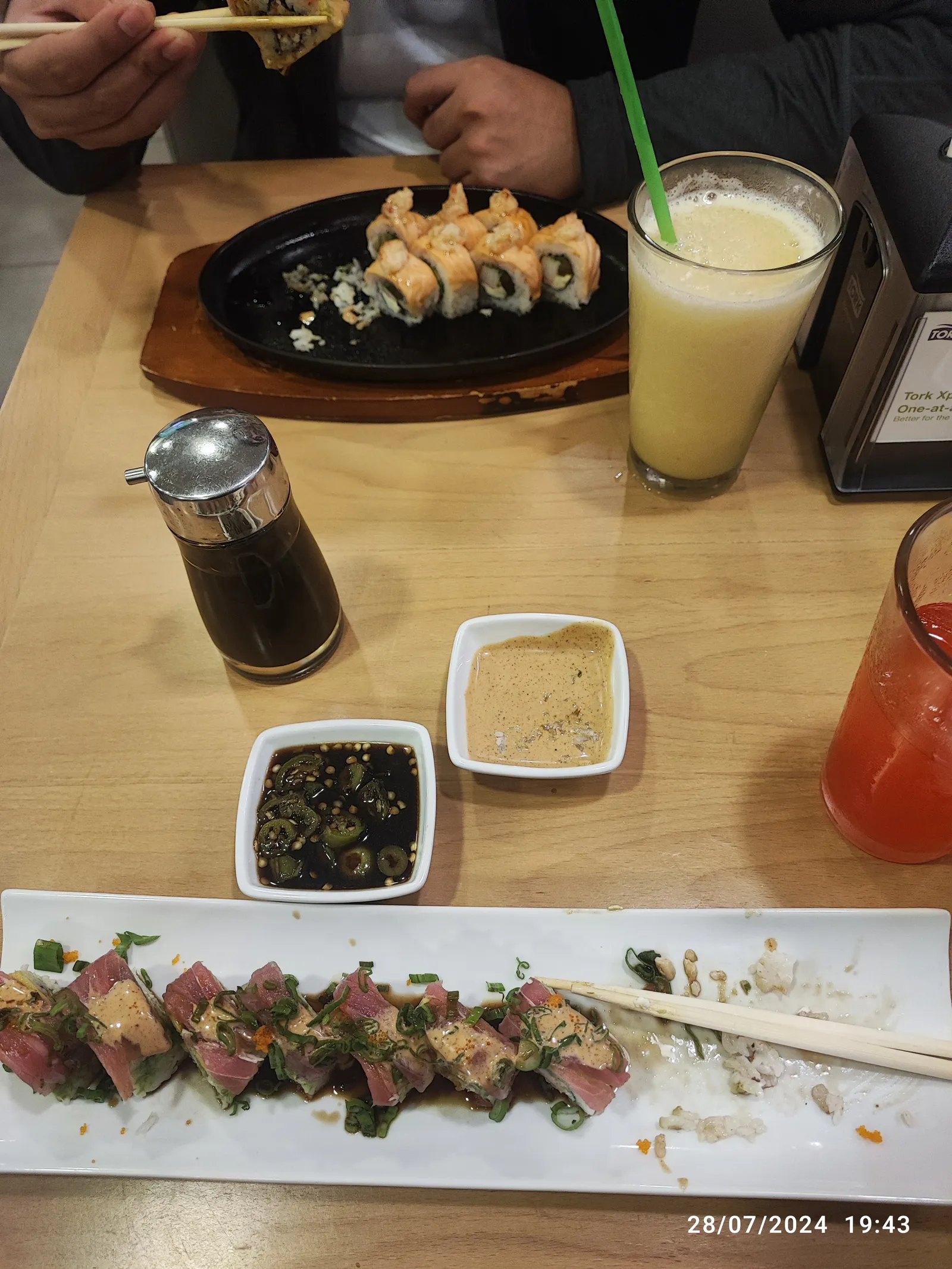 Sushi Itto image 2
