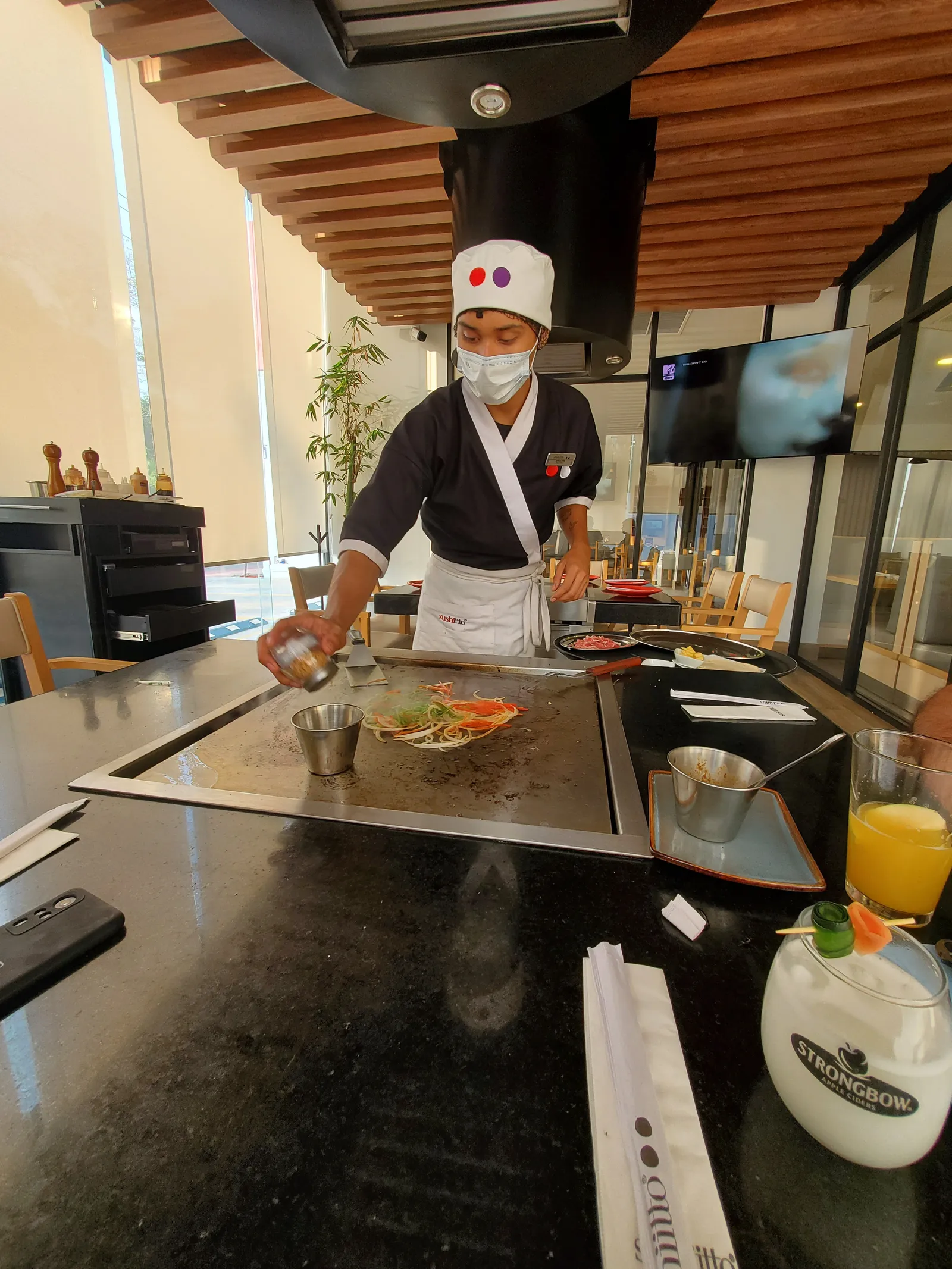Sushi Itto image 4