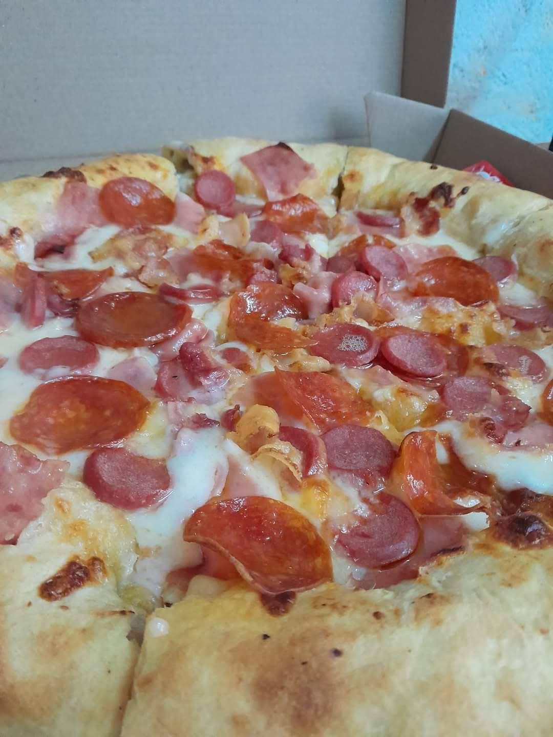 CHARLY PIZZAS image 6