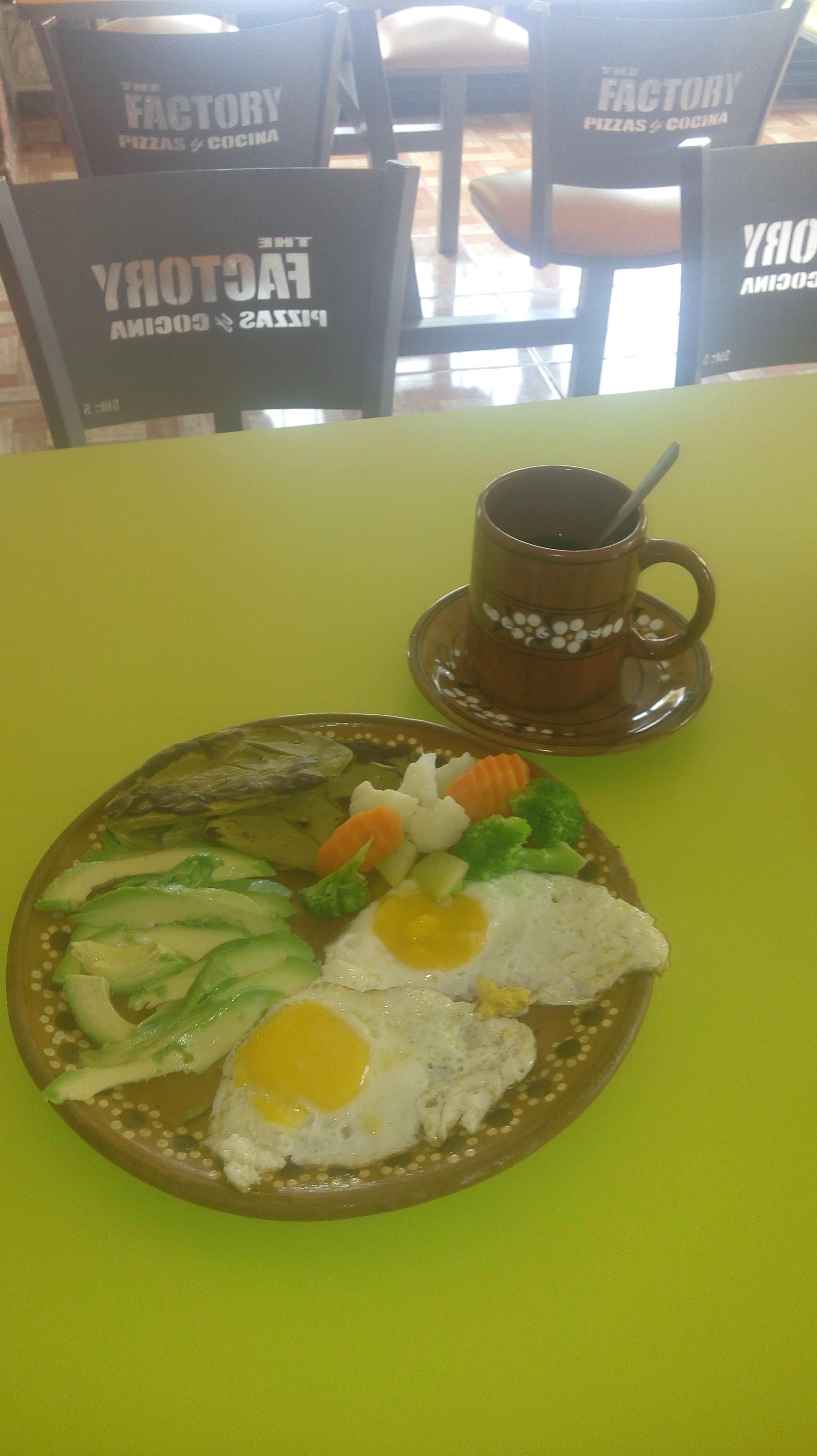 Pizzas Factory image 10