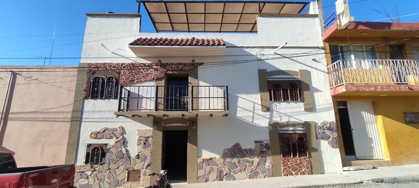 La Ingrata image 7