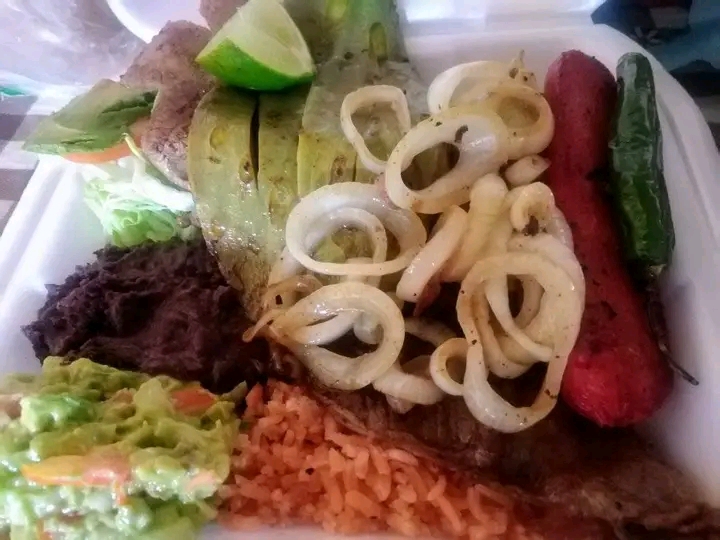 Comedor la cabaña image 2