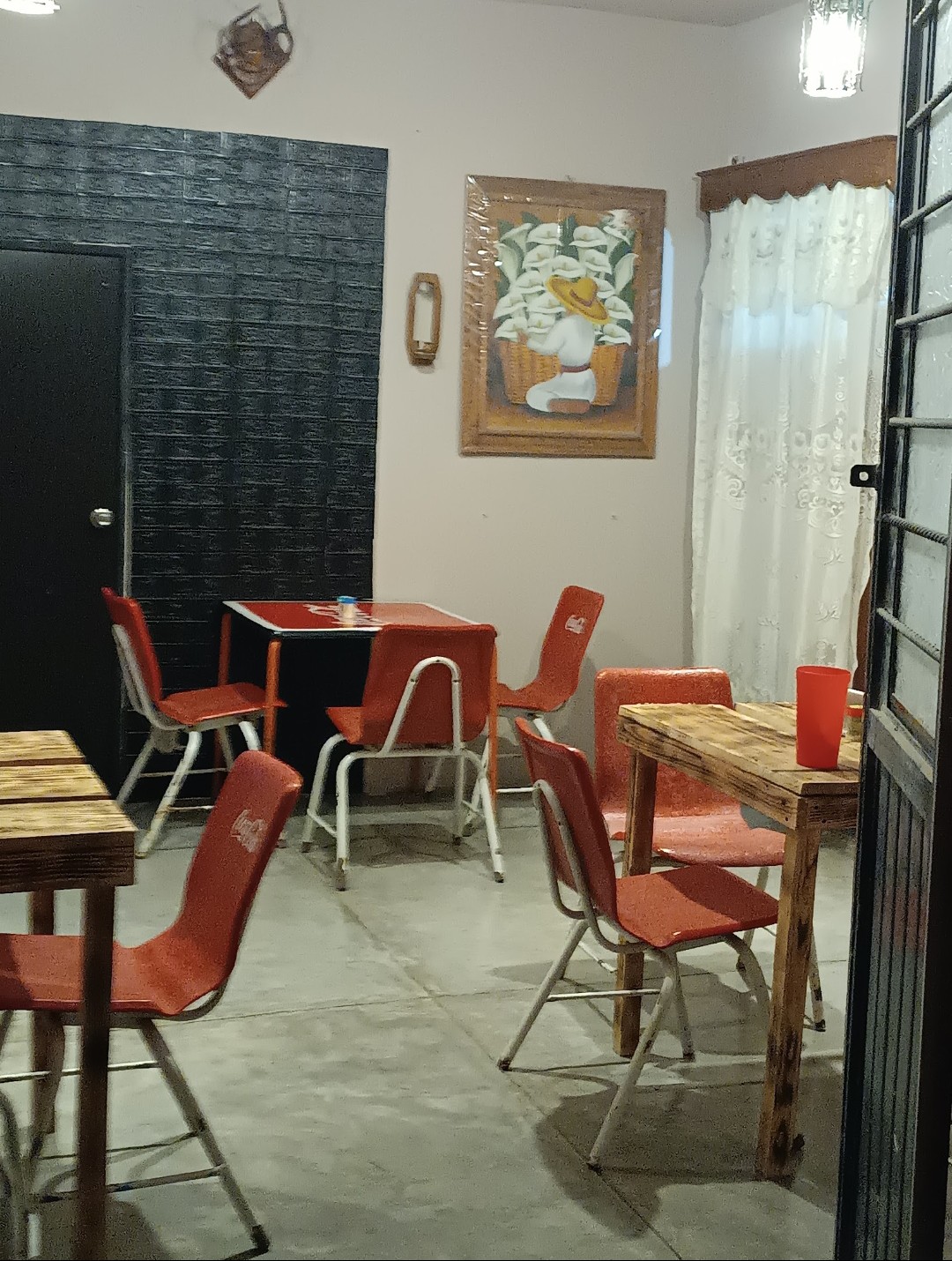 La cueva taquería mexicana image 5