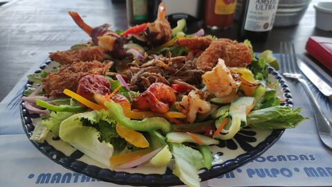 San Quintín Mariscos y Pescados image 4