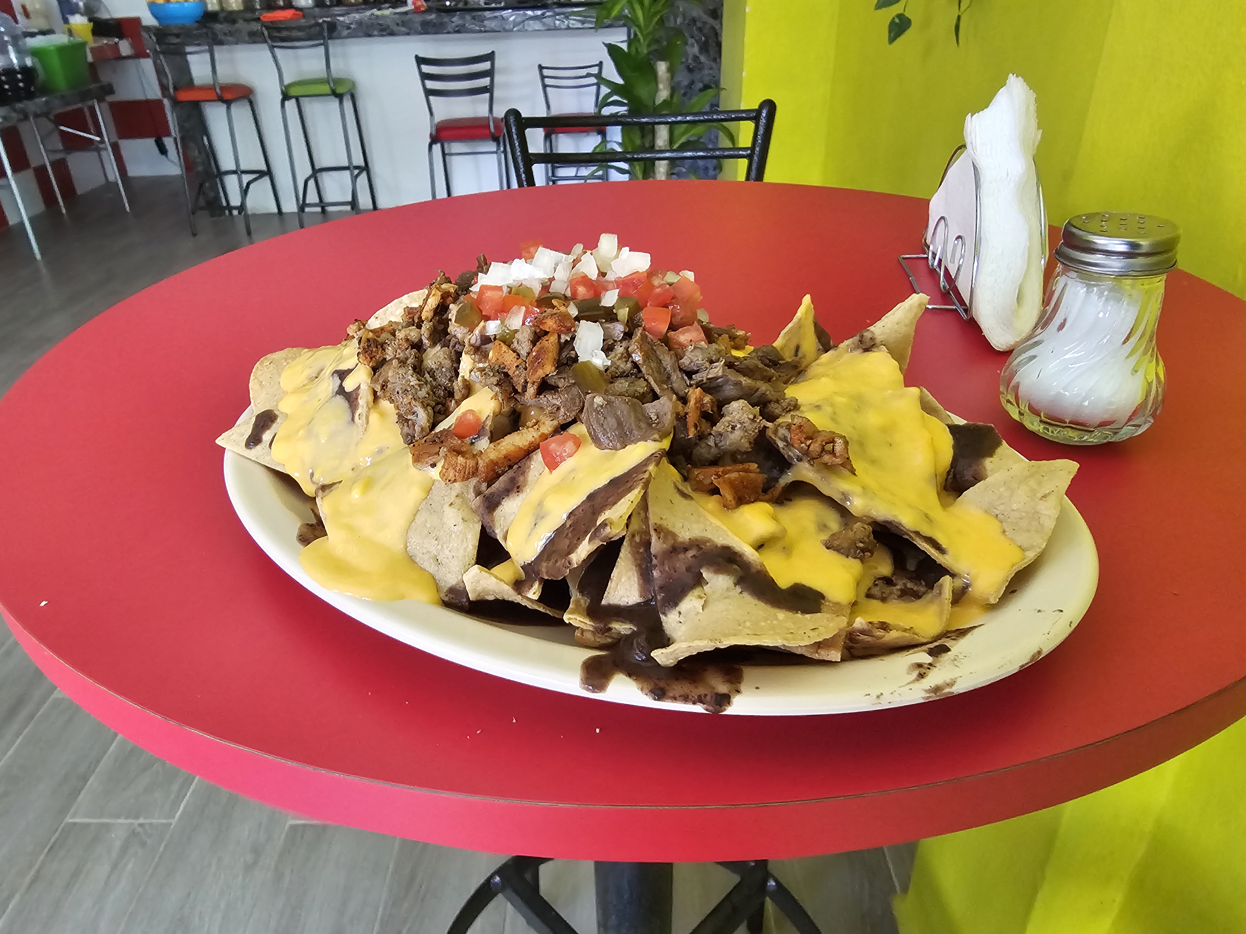 GOLDEN Restaurant & Cafeteria image 6