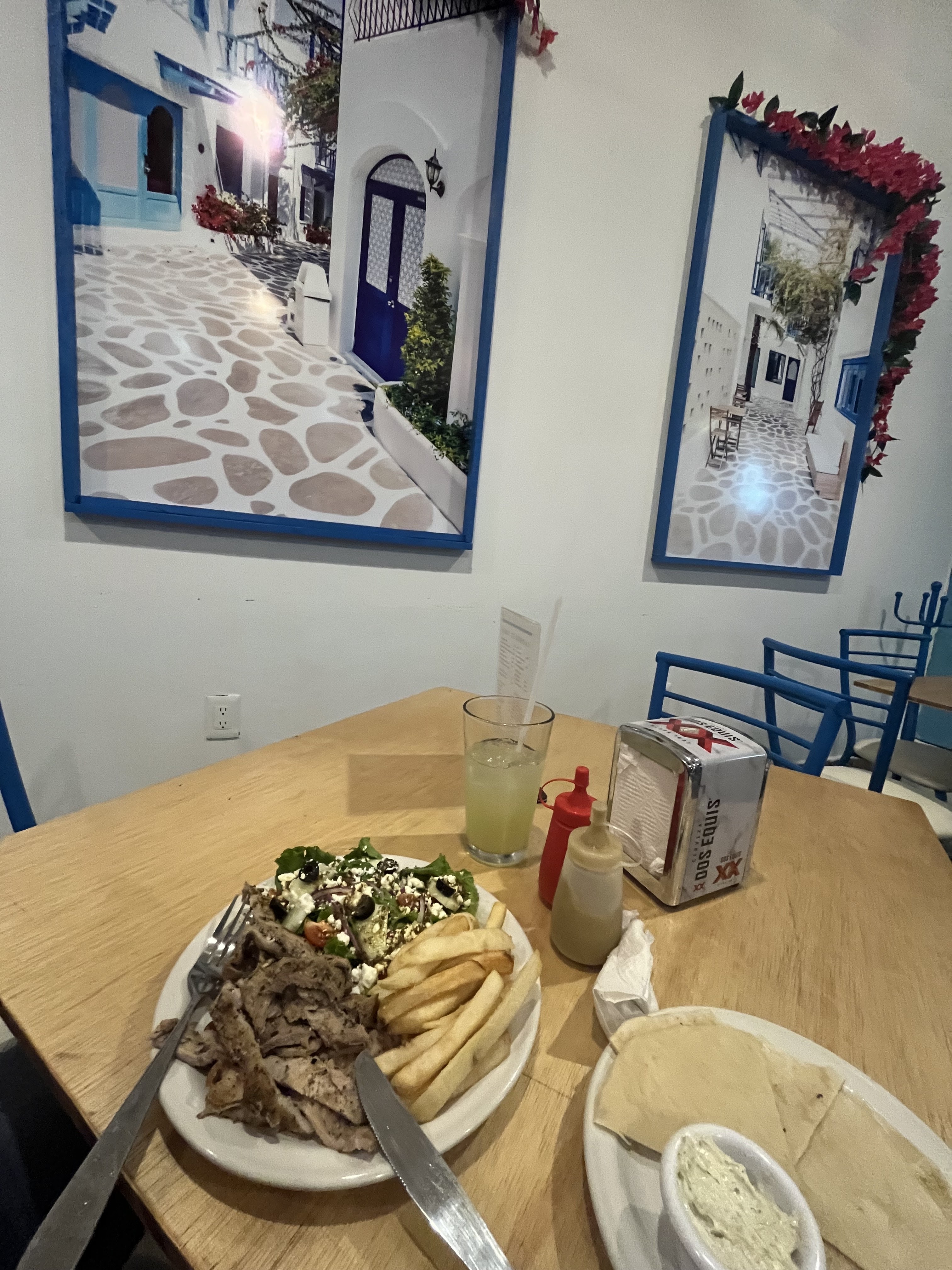 Gyros Comalcalco Comids griega y bebidas image 4