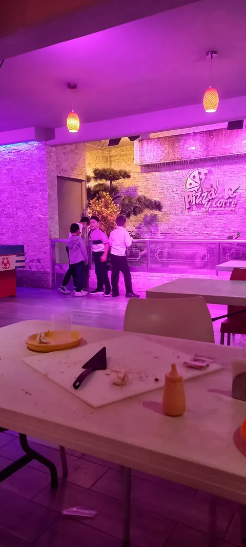 PIZZA Y CORRE EXPRESS image 4