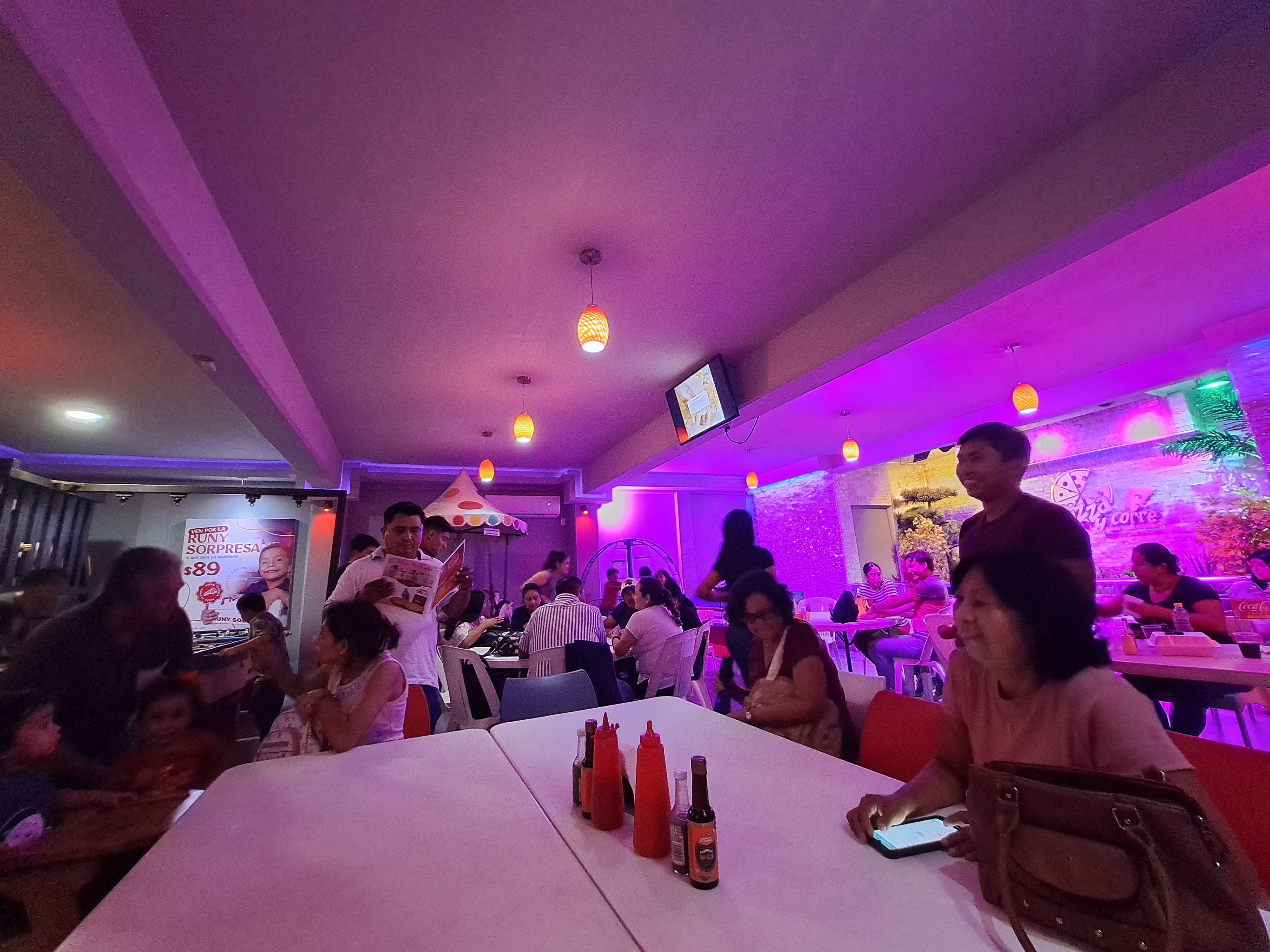 PIZZA Y CORRE EXPRESS image 10