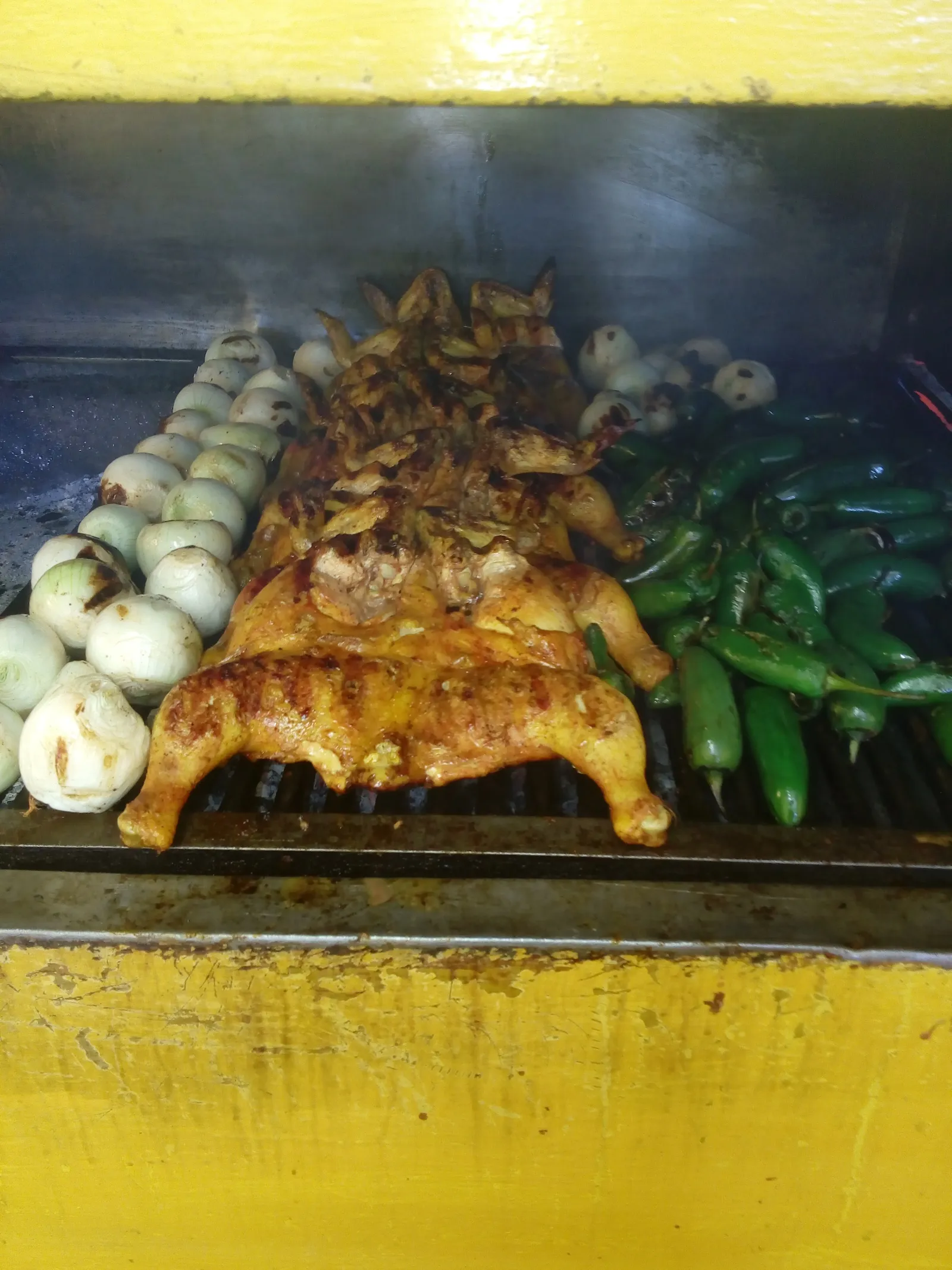 Pollos Asados y rostizados don chepe image 1