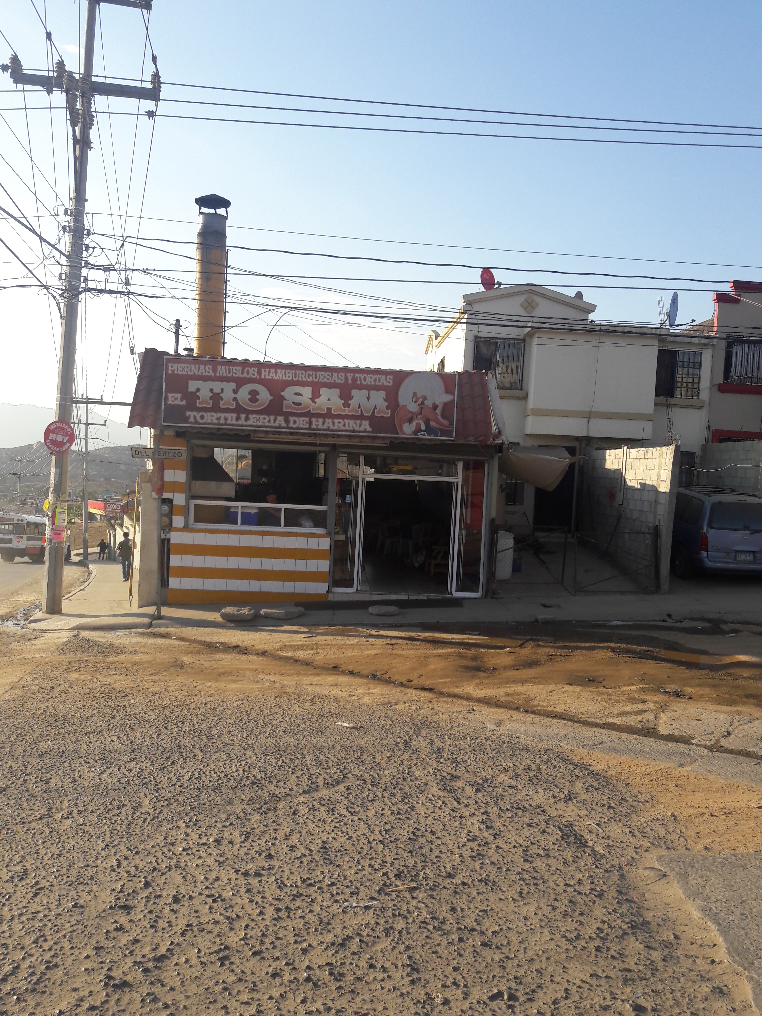 Pollos El Tío Sam image 3